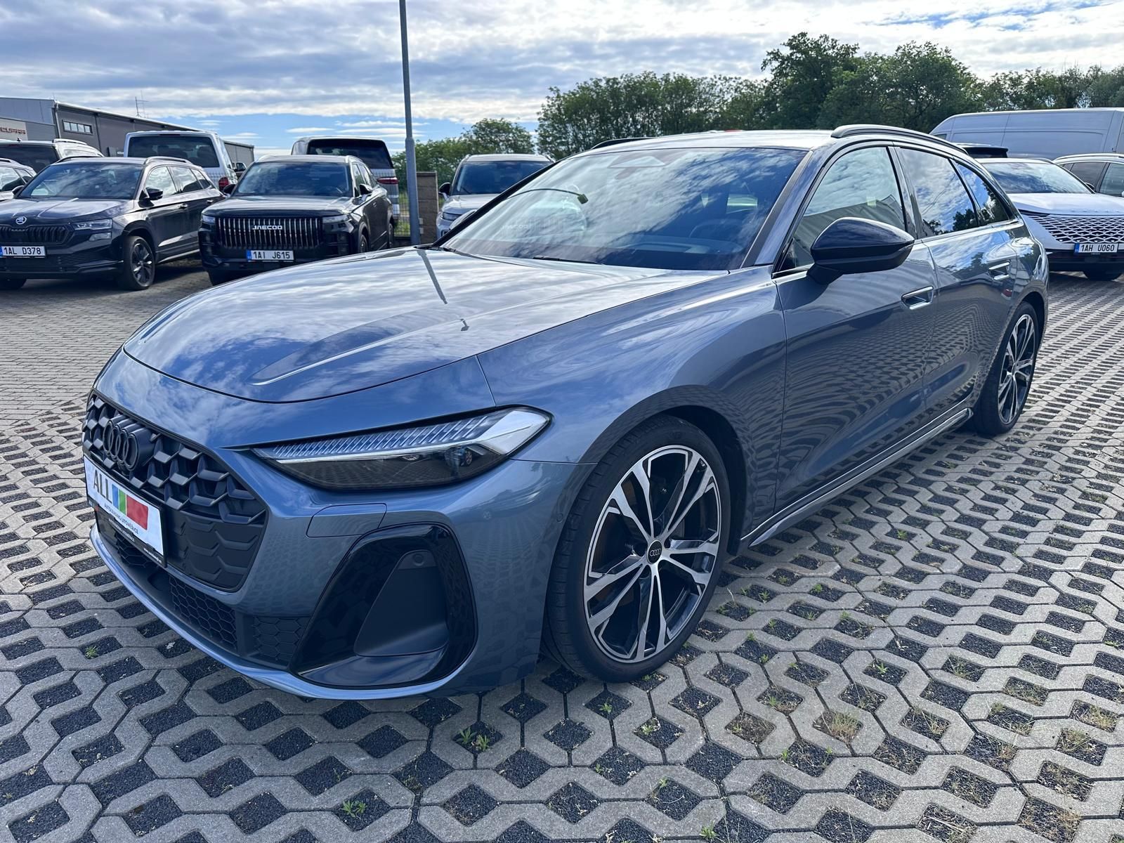 Audi A5, 2,0 TDI Quattro S-LINE