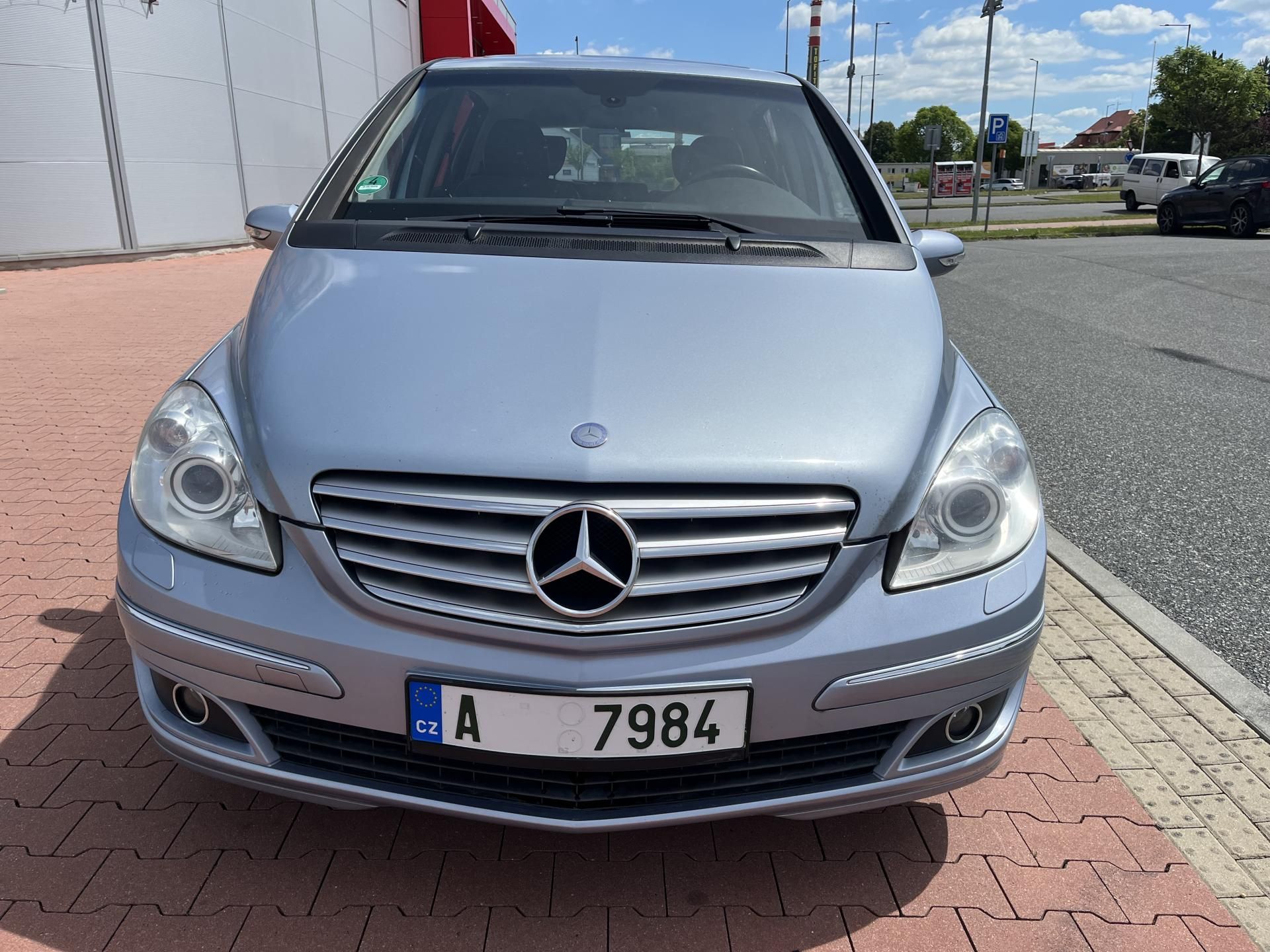 Mercedes-Benz Třídy B, 200 Turbo - fotka 3