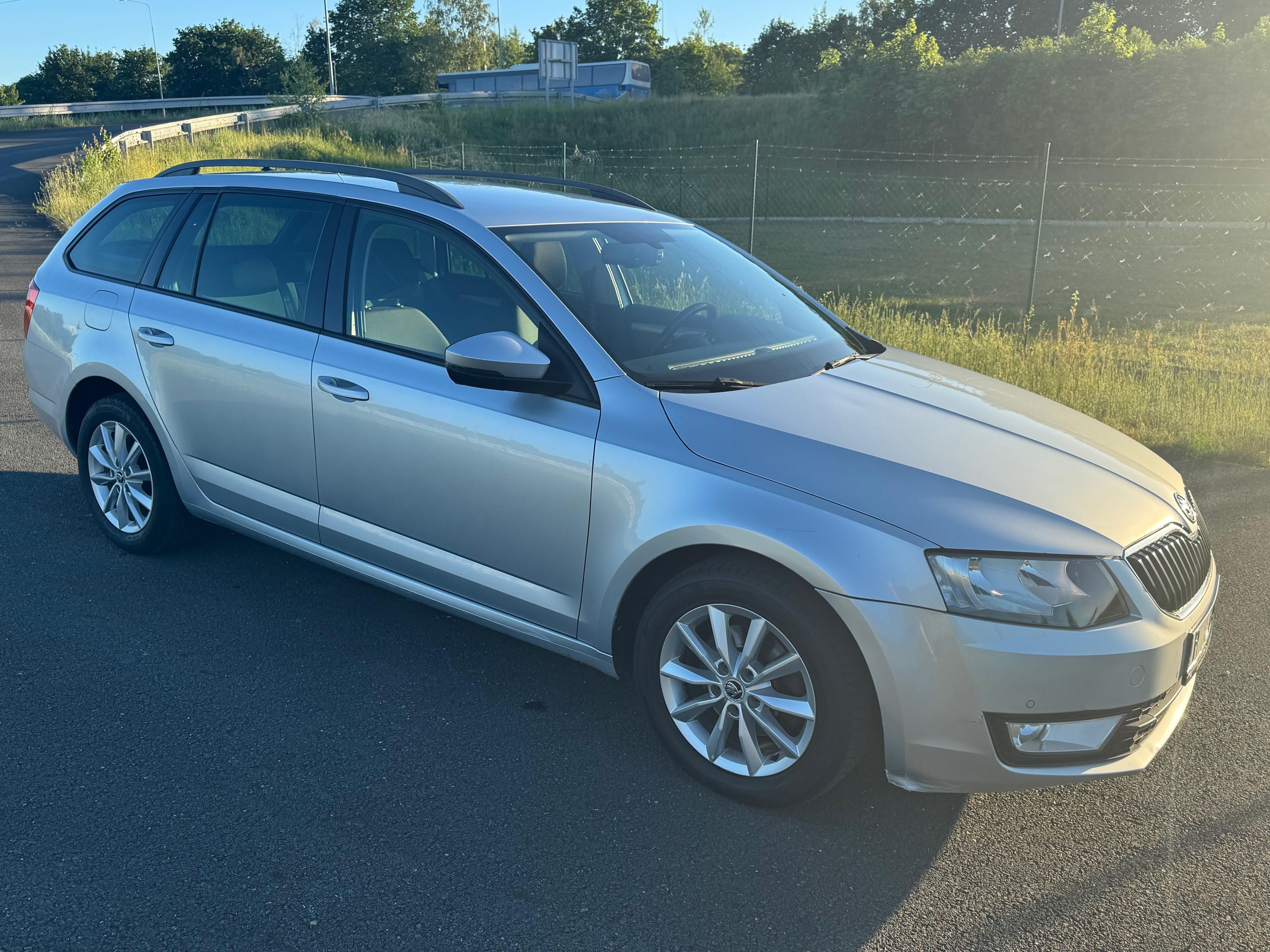 Škoda Octavia, kombi 2.0tdi dsg