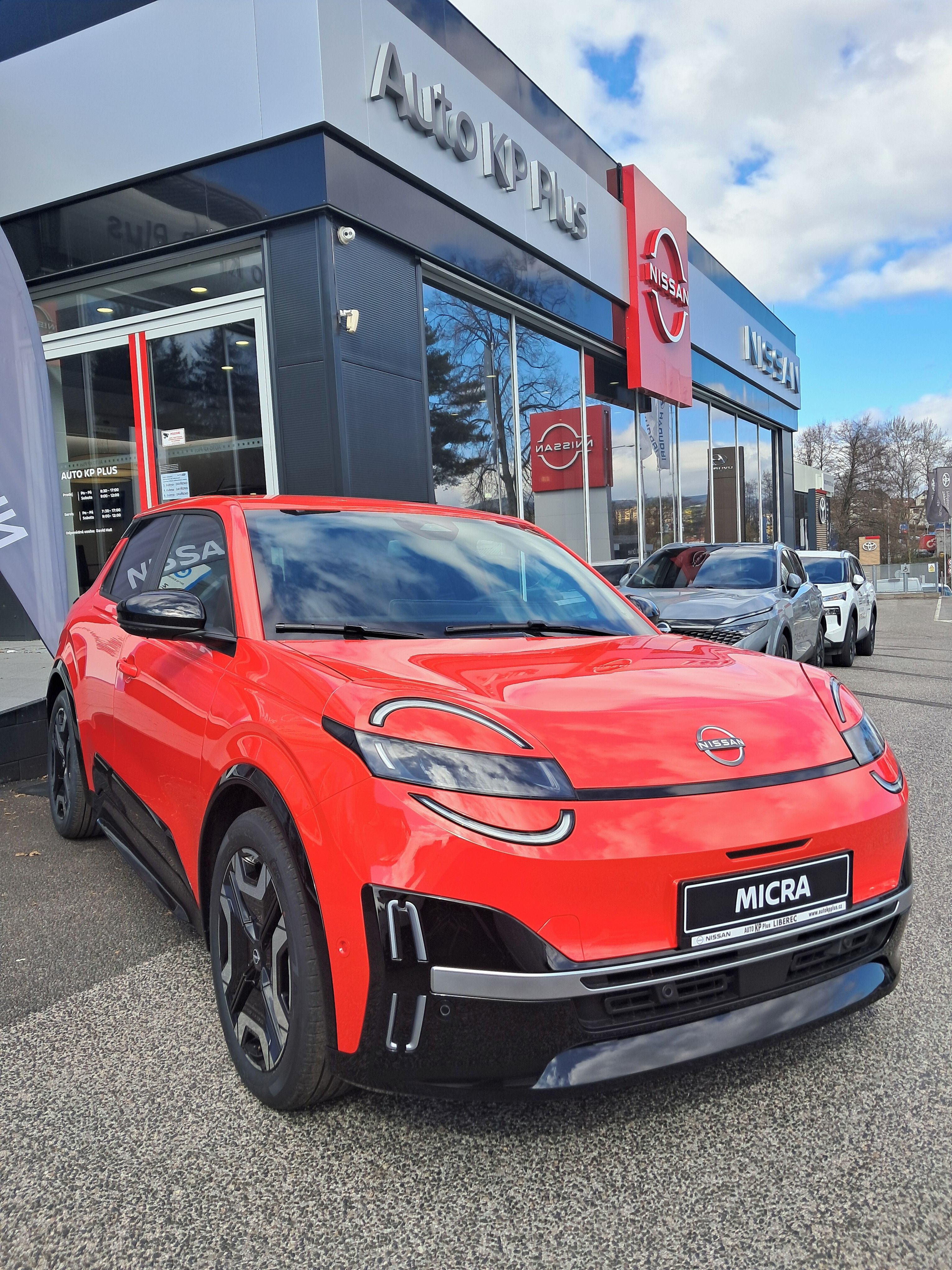 Nissan Micra - fotka 3