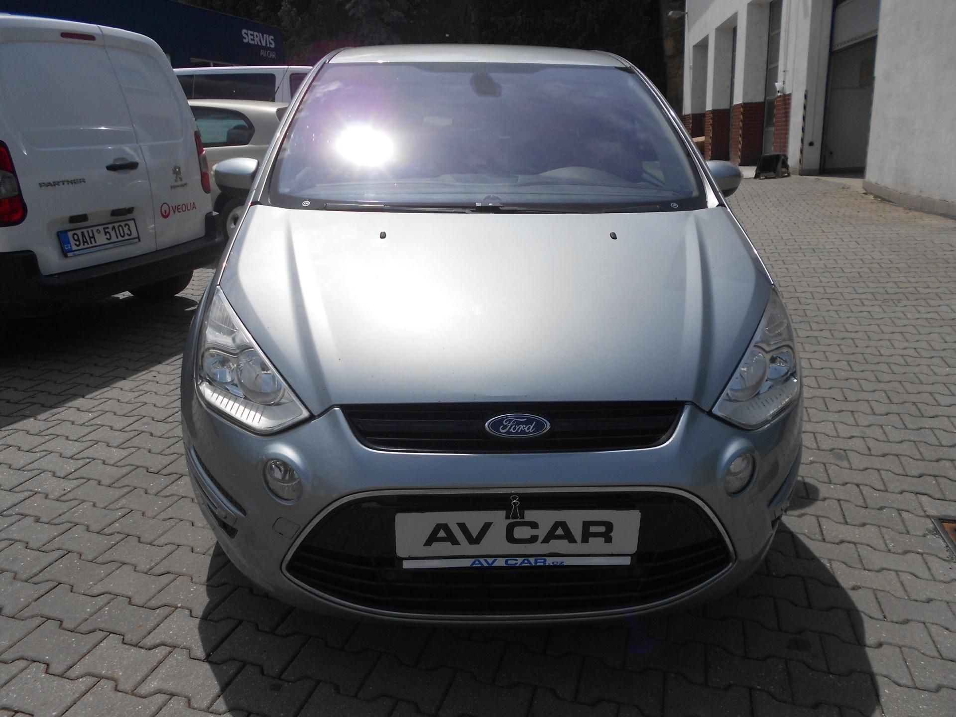 Ford S-MAX, 2,0TDCi 120kW - po repasi aut. - fotka 2