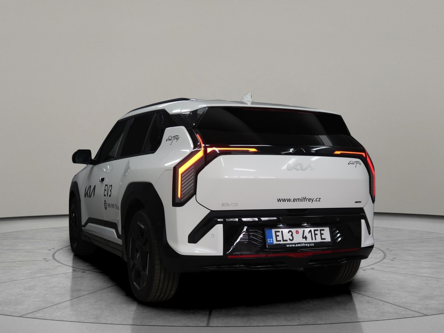 Kia EV3, GT-line - K odběru od 10/2026 - fotka 6