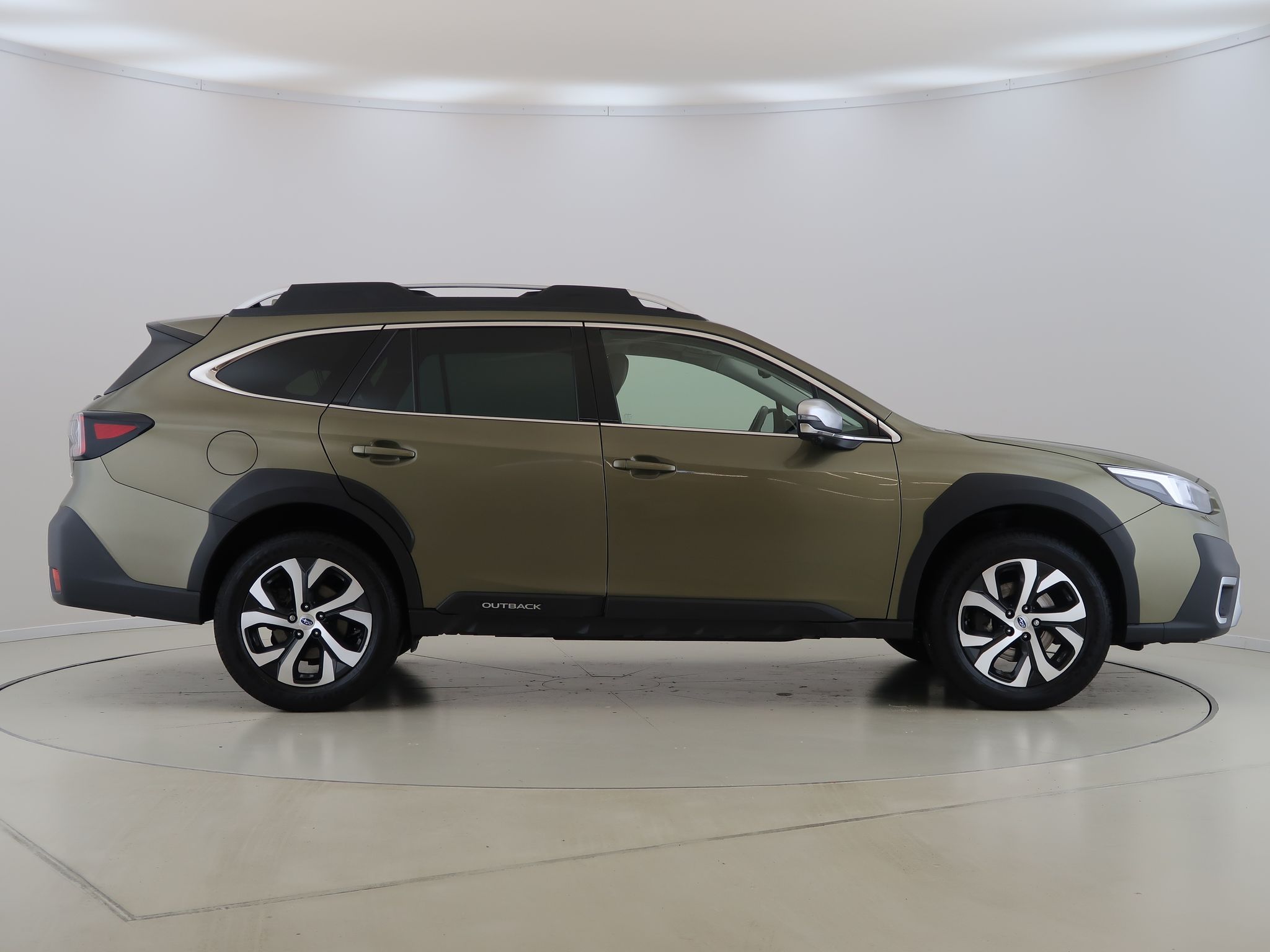 Subaru Outback, 2.5i,124kW,4x4,AT,CZ,Field - fotka 4