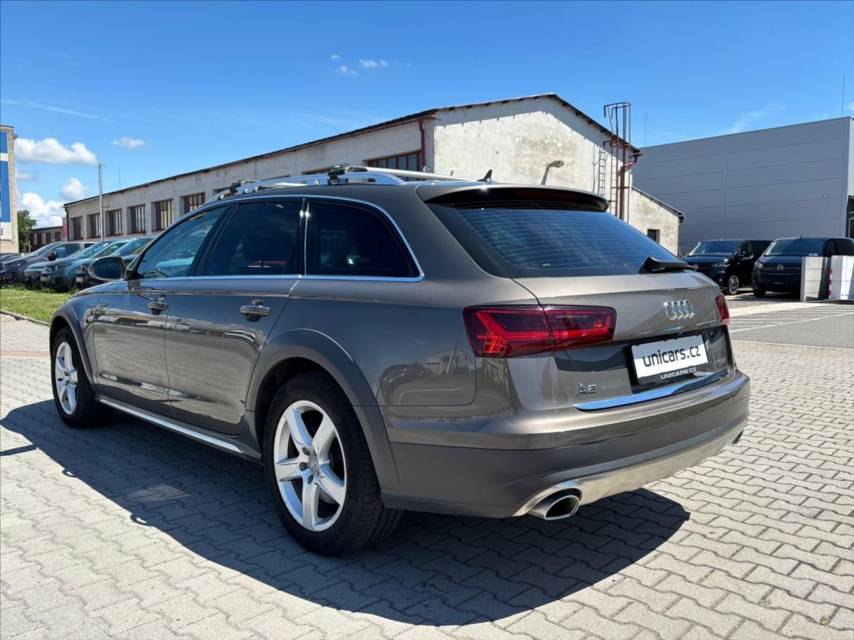 Audi A6 allroad, 3,0 TDI  quattro S tronicCZ DP - fotka 4