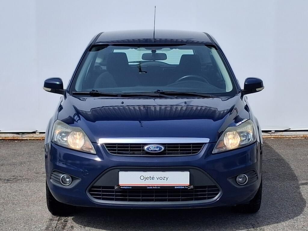 Ford Focus, 1.6 i 74 kW - fotka 4