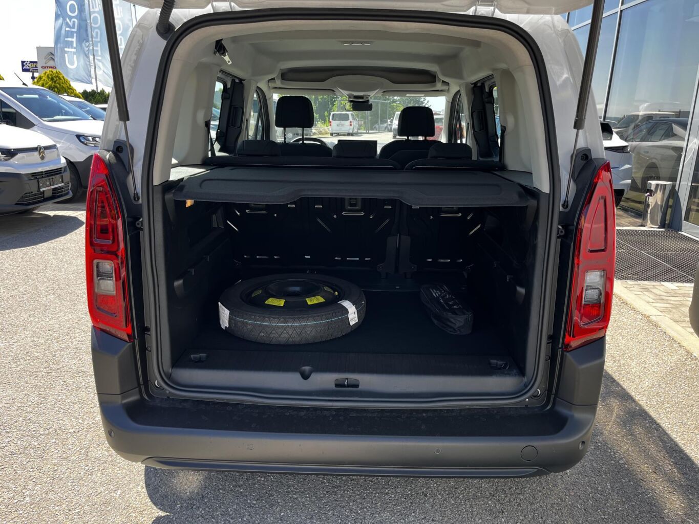 Citroën Berlingo, PLUS Diesel 100k Manual - fotka 5