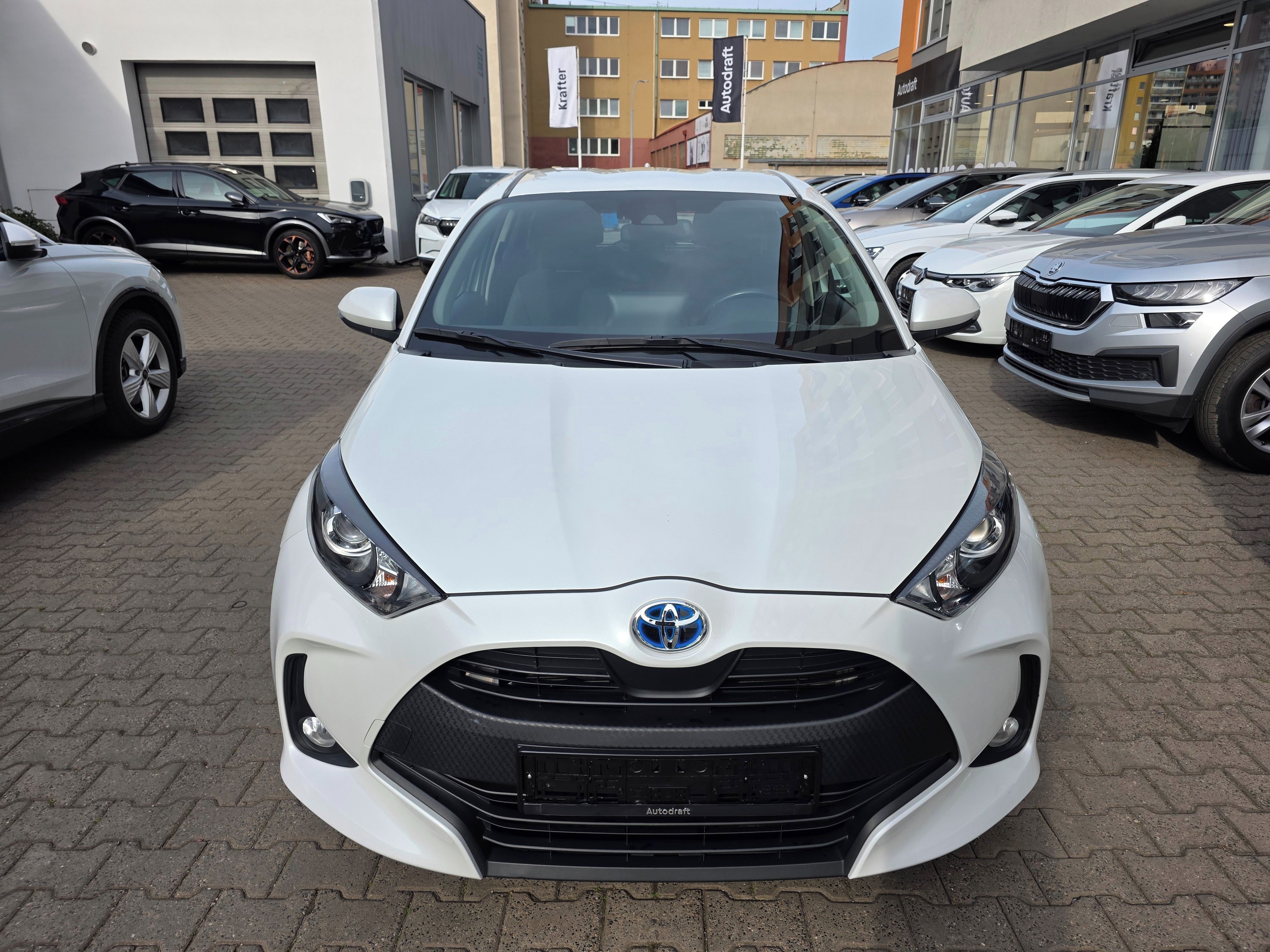 Toyota Yaris, 1.5, Hybrid,Comfort - fotka 2