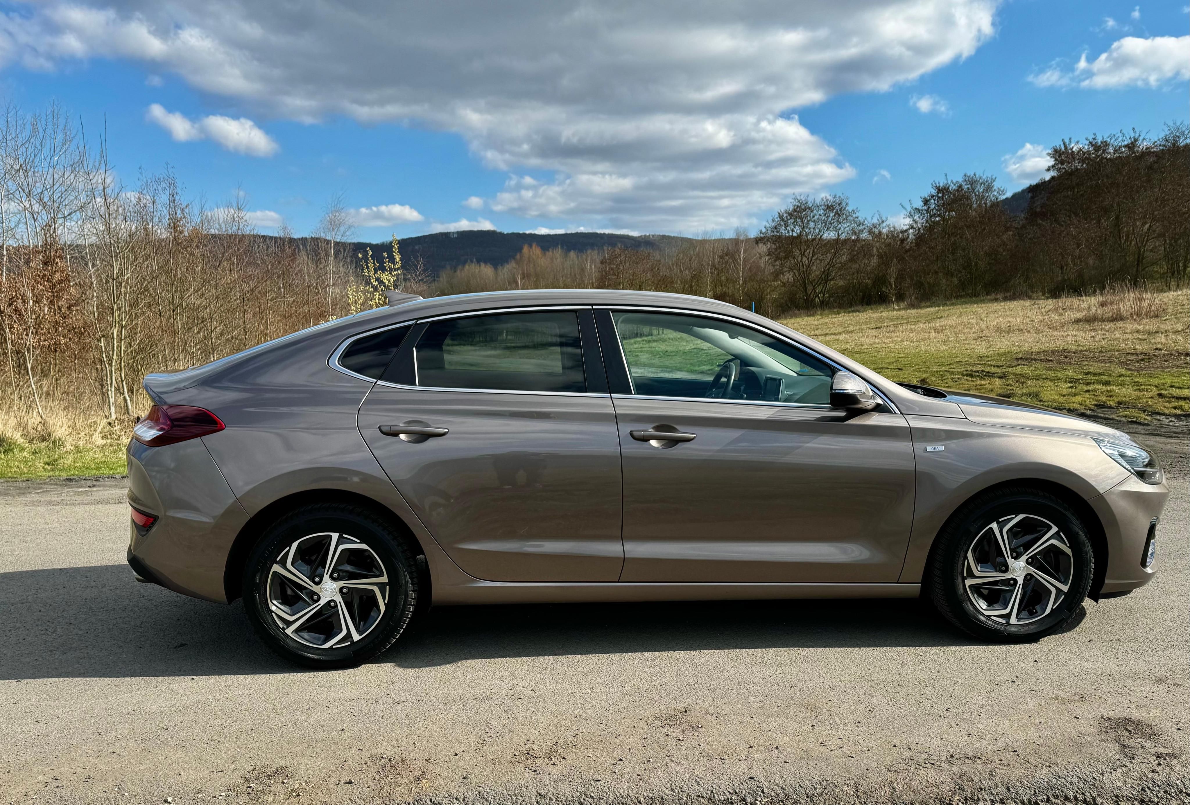 Hyundai i30 - fotka 4