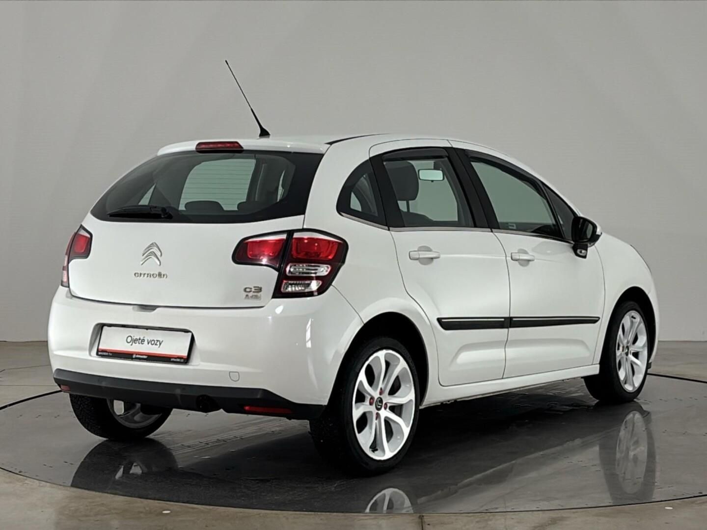 Citroën C3, 1.2 PureTech / 60 kW - fotka 2