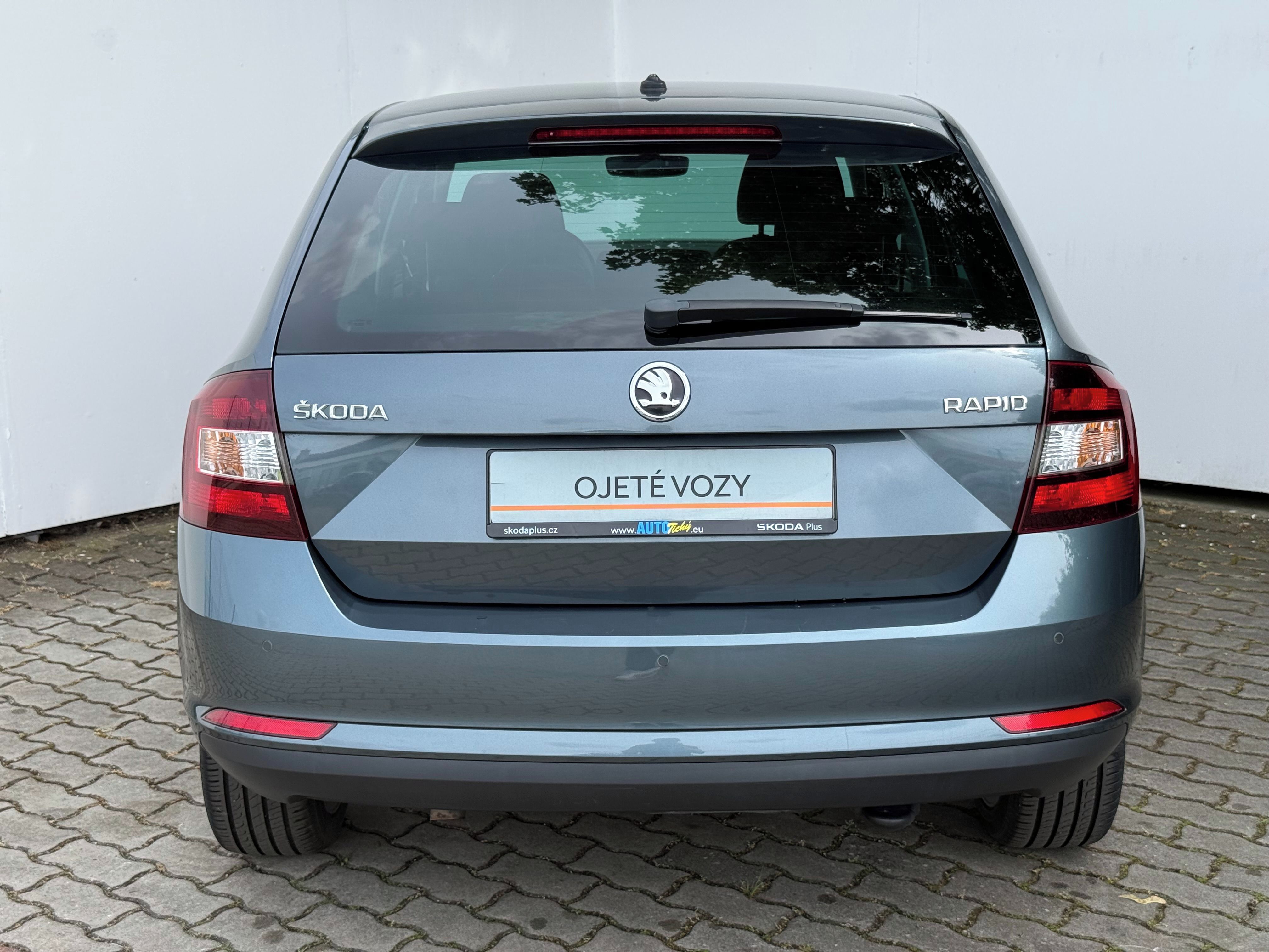 Škoda Rapid, 1,4 TDI / 66 kW Ambition - fotka 6