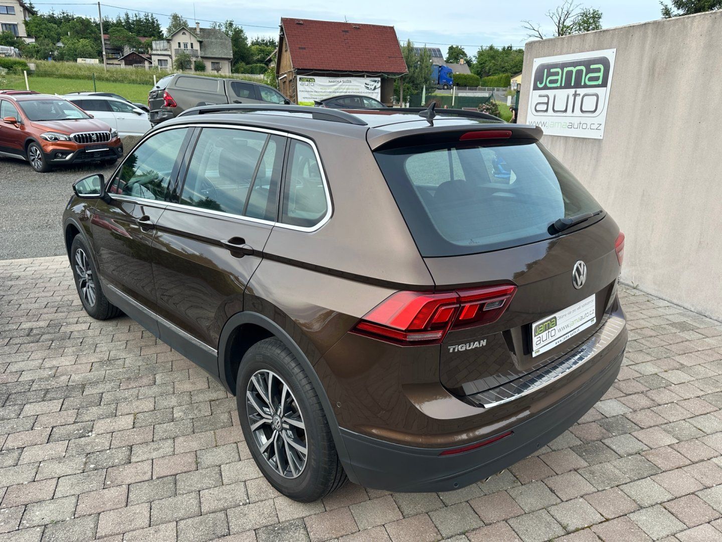Volkswagen Tiguan, 2,0TDI 110kW DSG 4x4 TAŽNÉ LED - fotka 4