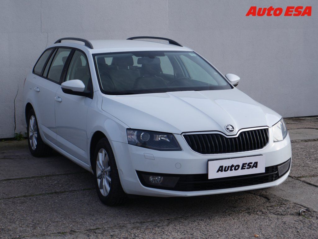 Škoda Octavia, 1.6 TDi 4x4,ČR,Ambition