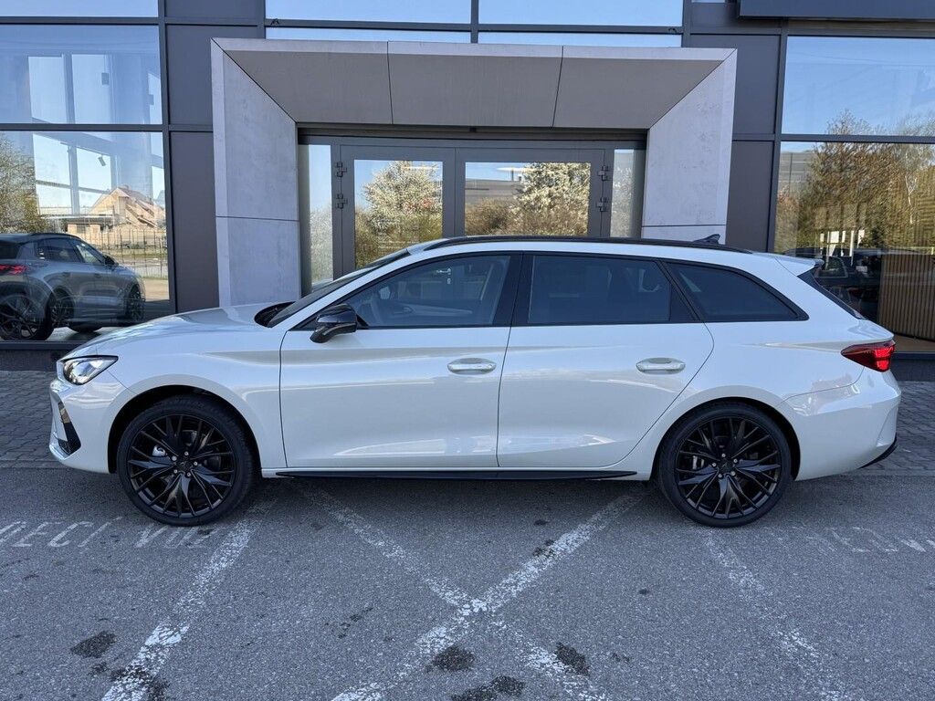 Cupra Leon, 2.0TSI 150kW DSG 4WD - fotka 3
