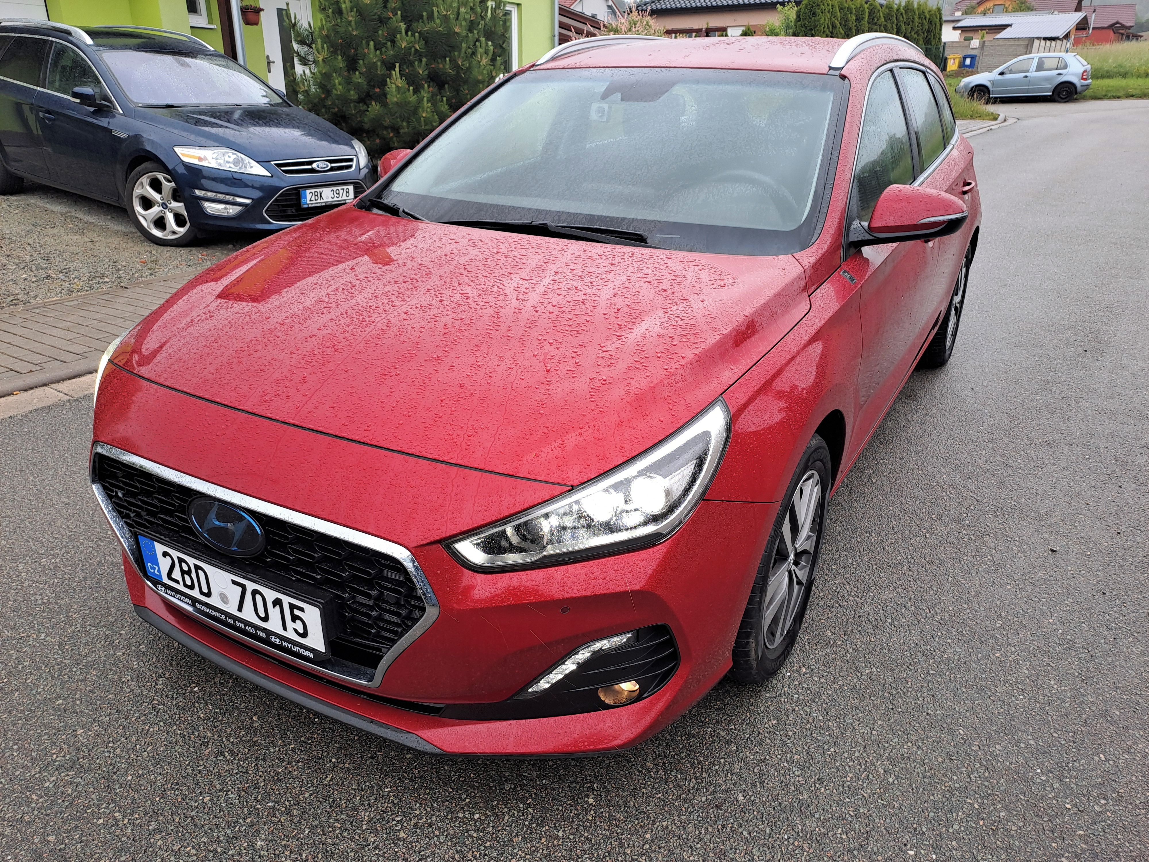 Hyundai i30, 1,4GDI STYLE TECHNOLOGY,1.MAJ! - fotka 3