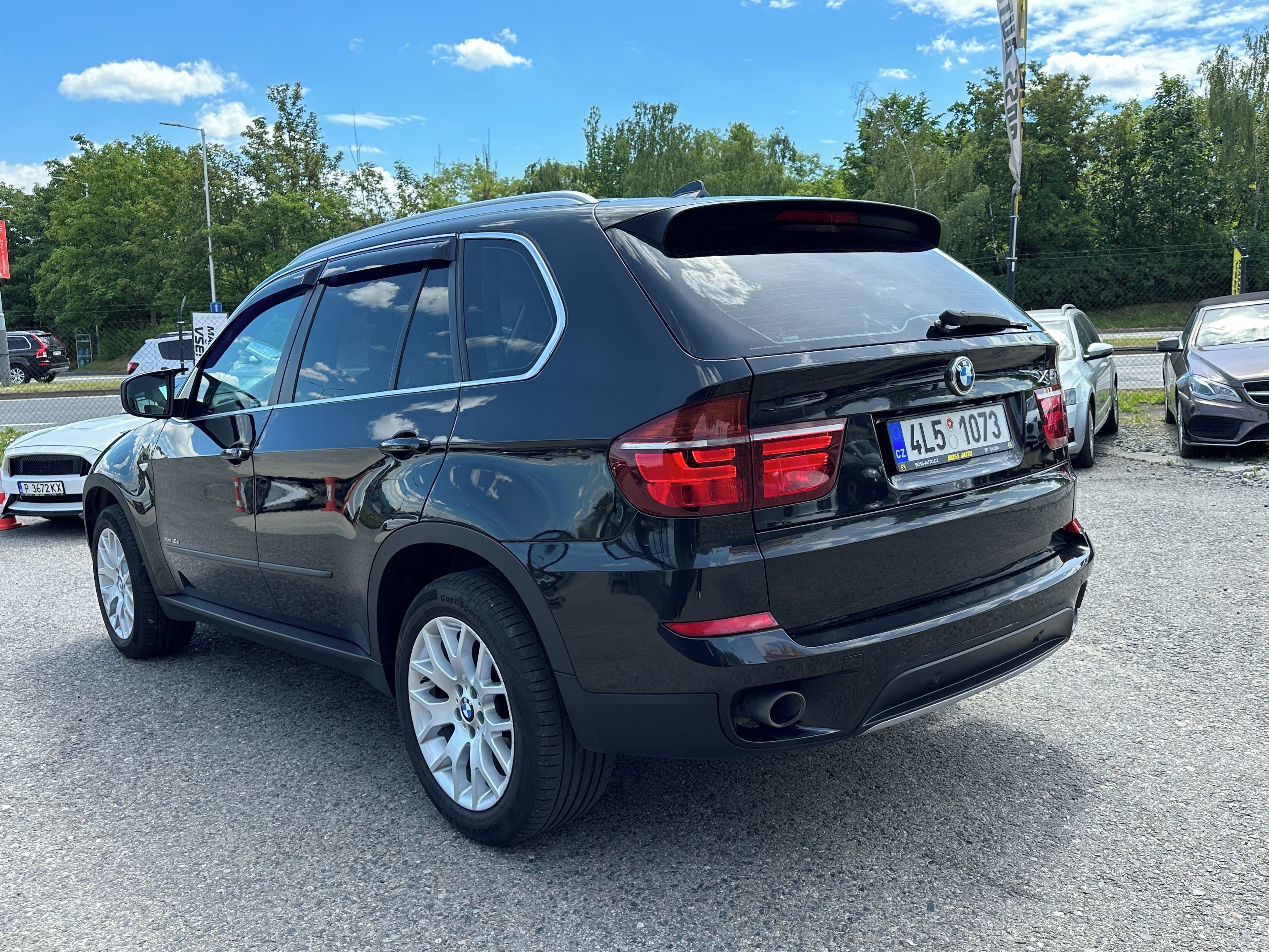 BMW X5, BMW X5 xDrive40d 2011 - fotka 6