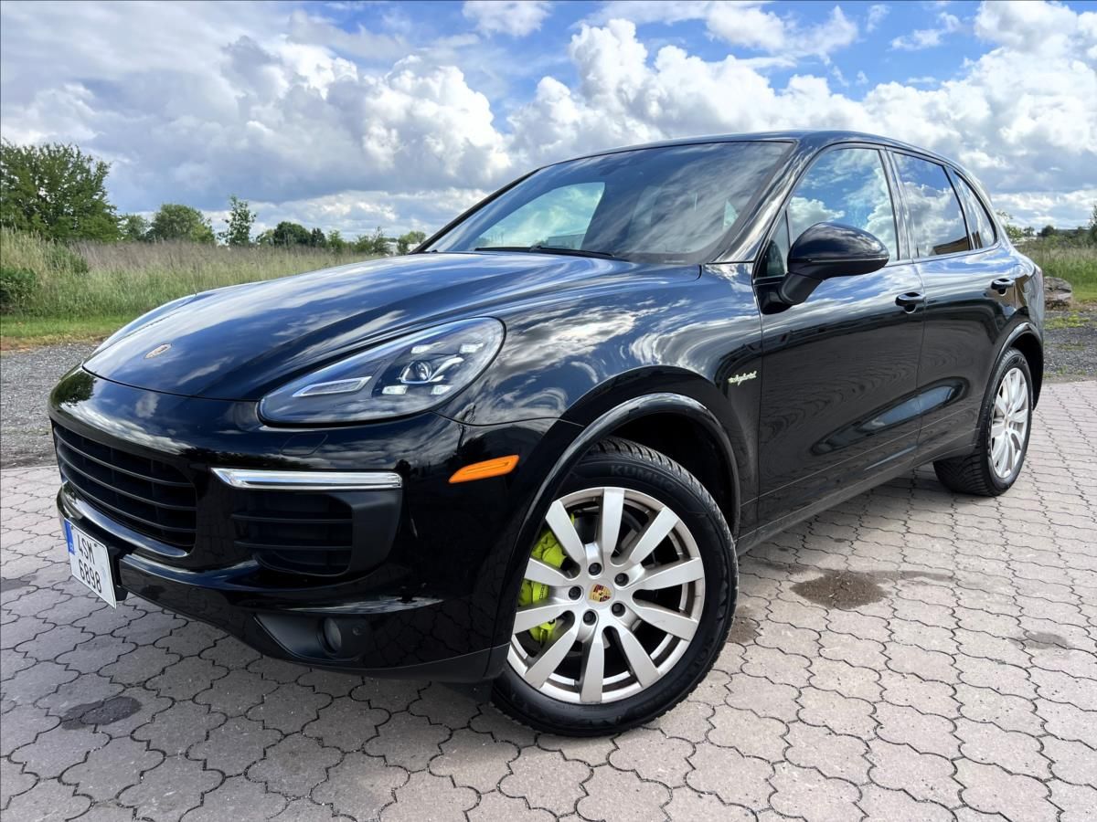 Porsche Cayenne, S E-HYBRID V6 PLATINUM EDITION