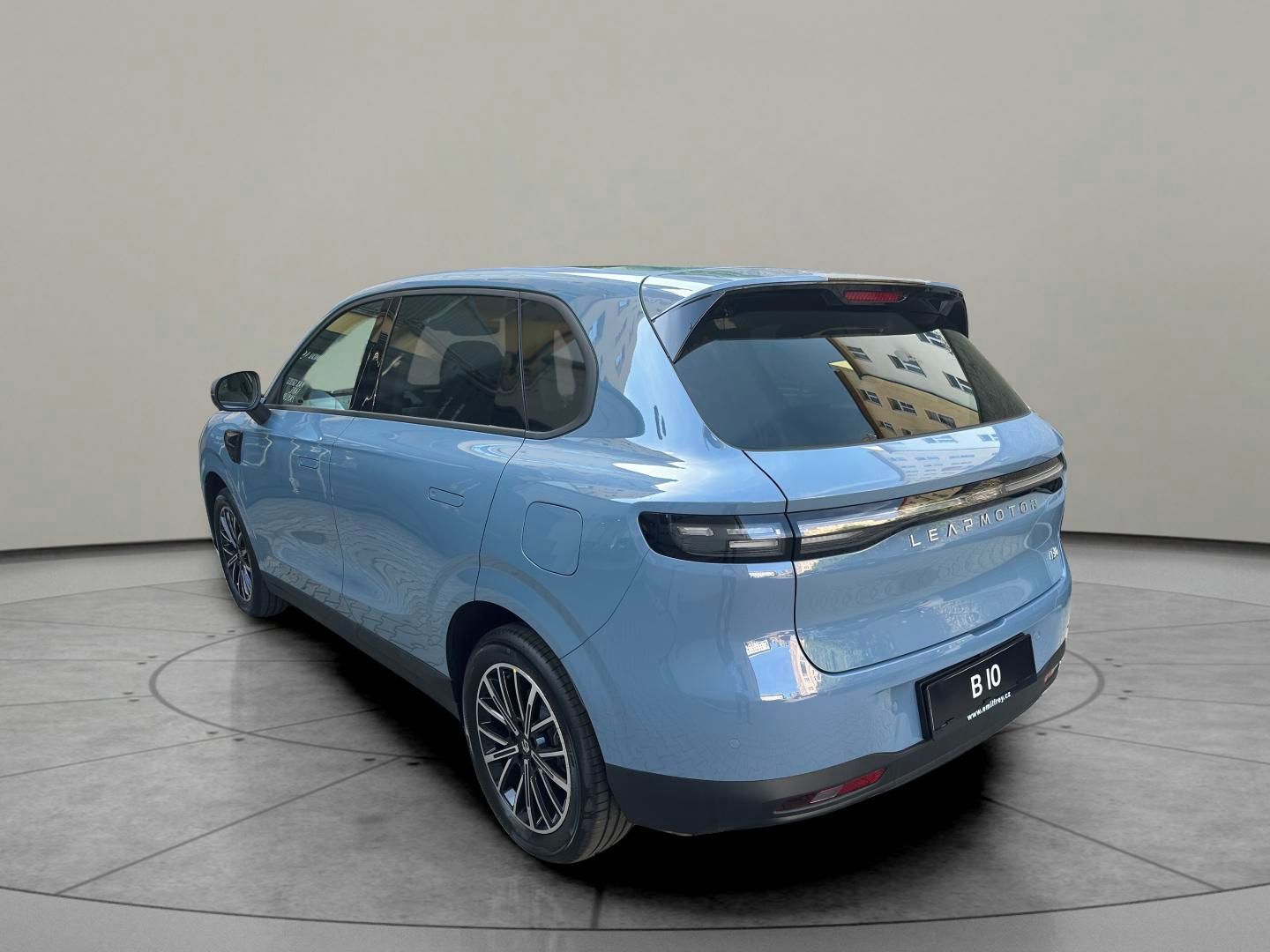 Leapmotor B10, Design Hybrid EV - fotka 3