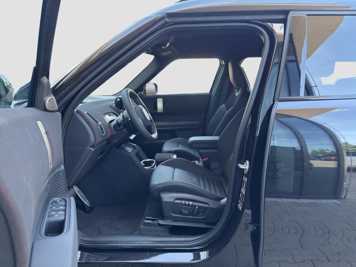 Mini Countryman, JCW ALL4 - fotka 2