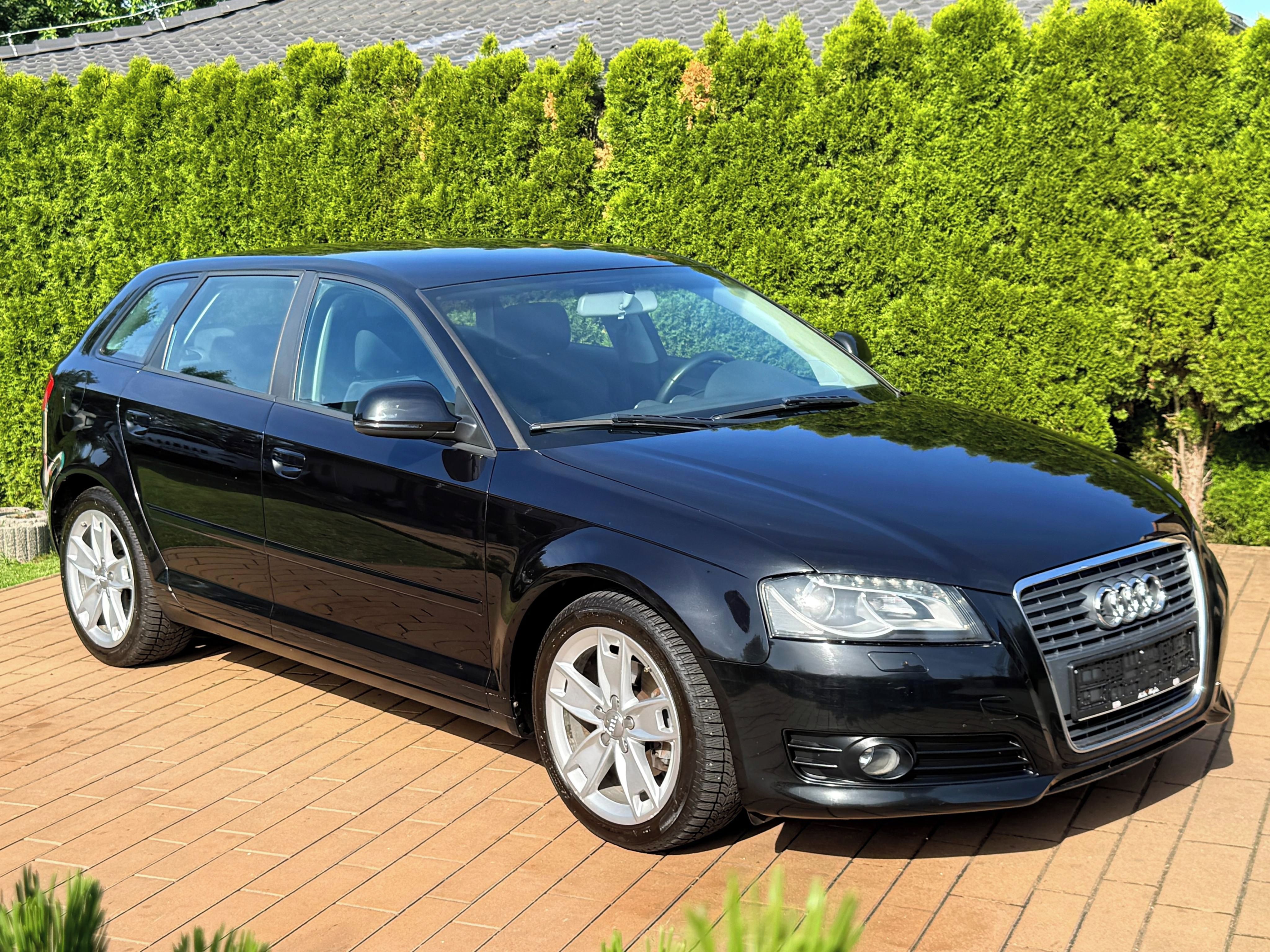 Audi A3, 2.0TDi DSG SPORTBACK Xen 1.Maj - fotka 4