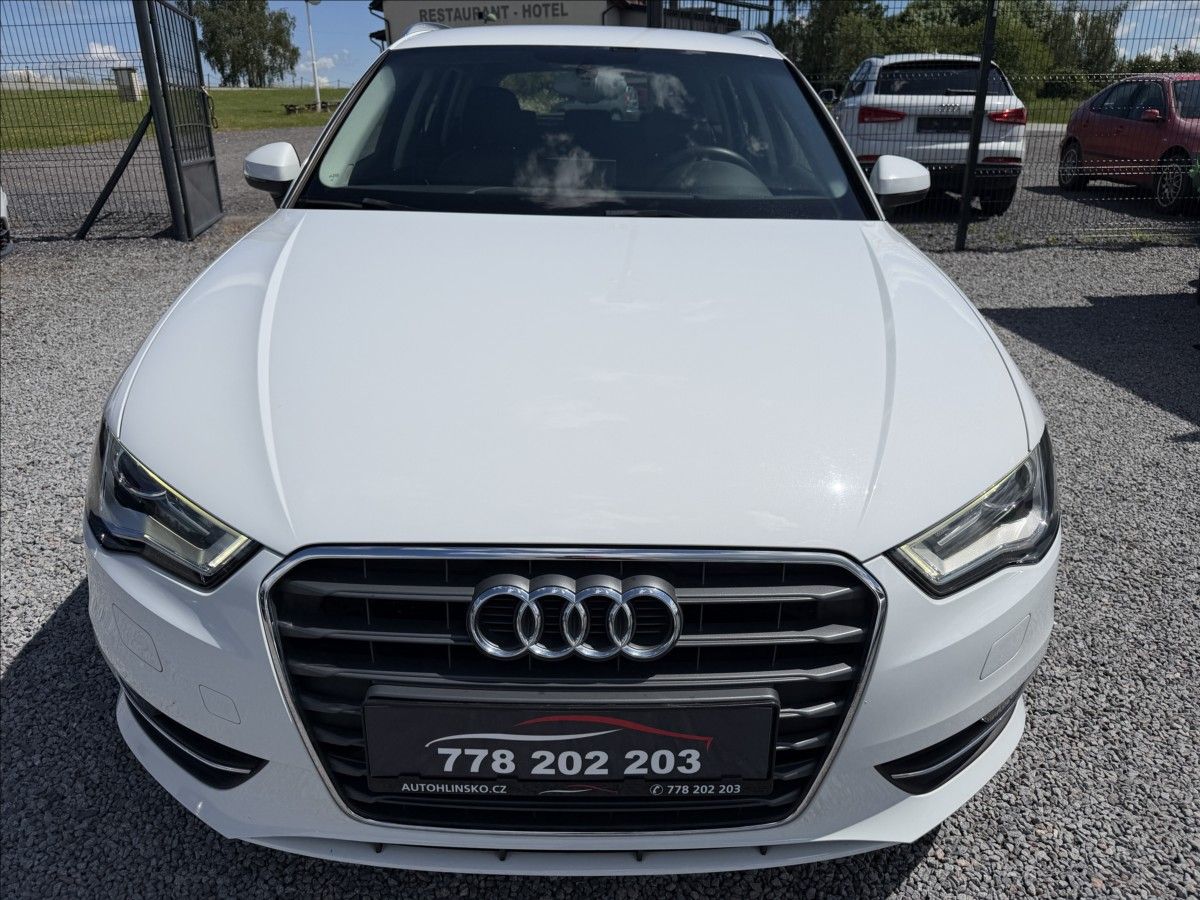 Audi A3, 2,0   Tdi 110 kw Sportback - fotka 2