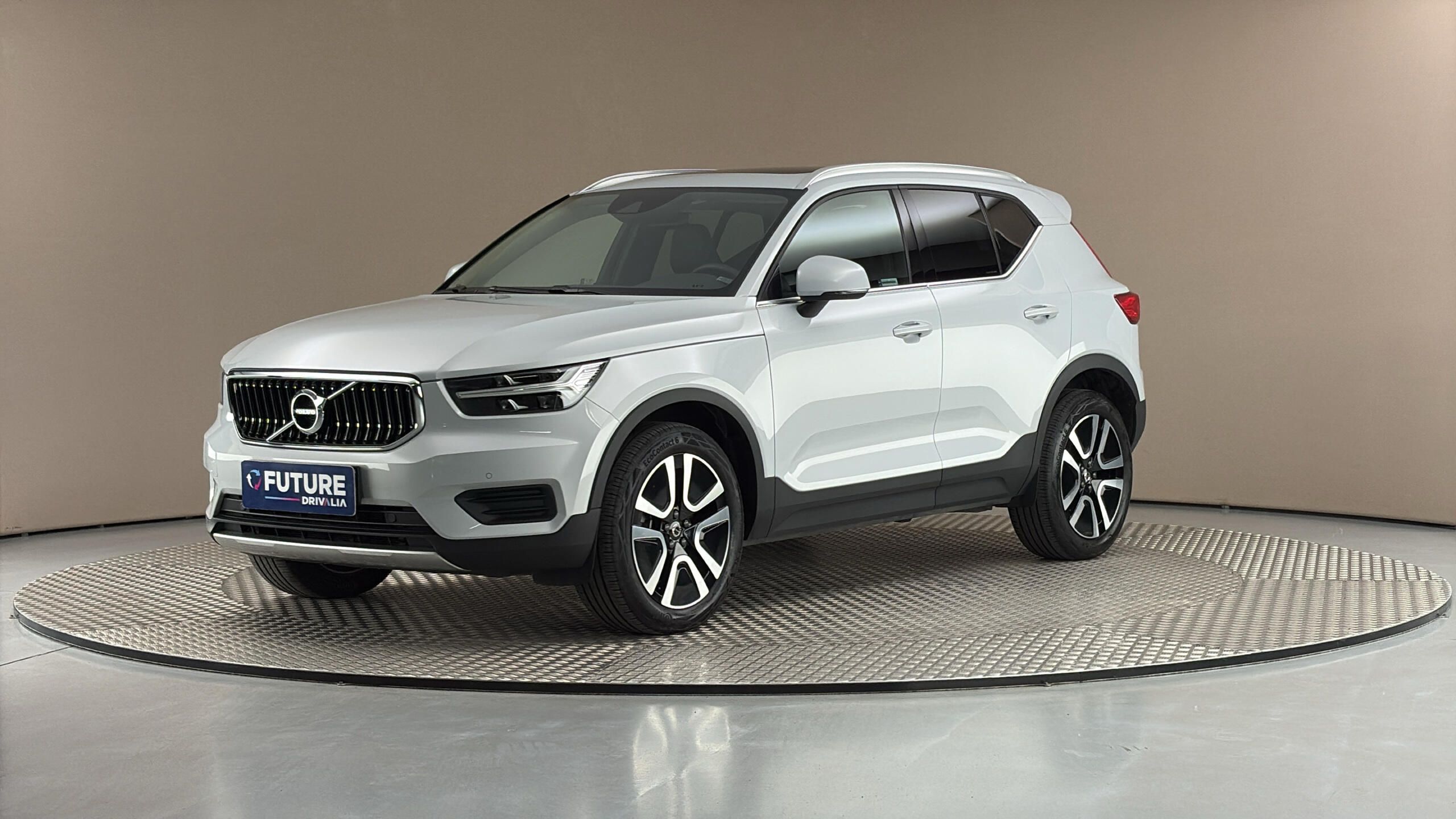 Volvo XC40, B5 Awd Benzín Inscription Auto