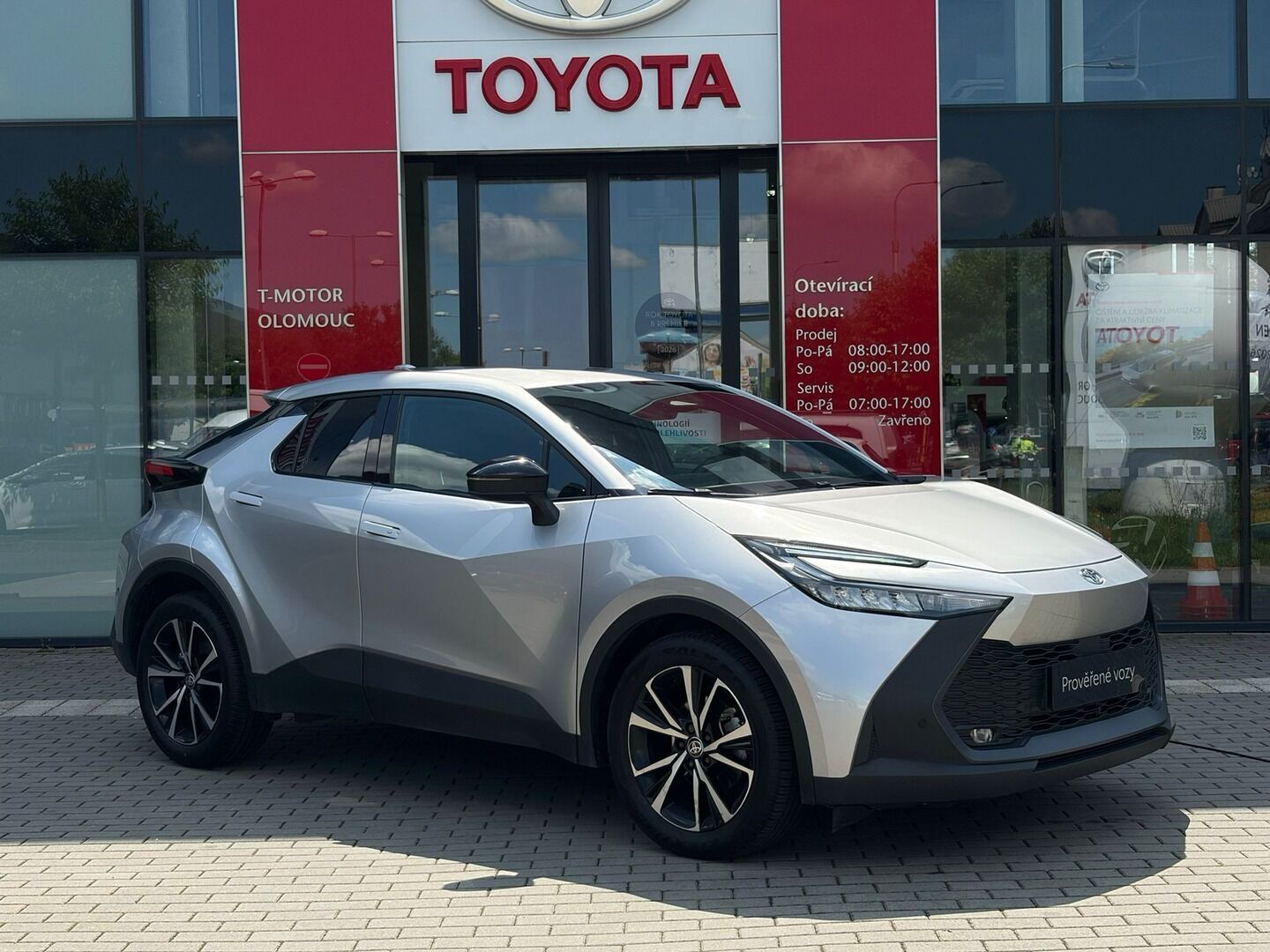 Toyota C-HR, 1.8 Style - fotka 4