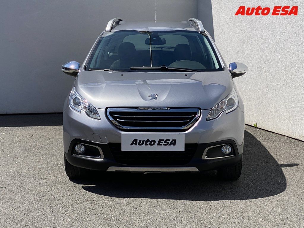 Peugeot 2008, 1.2PT,Allure,park. čidla - fotka 2