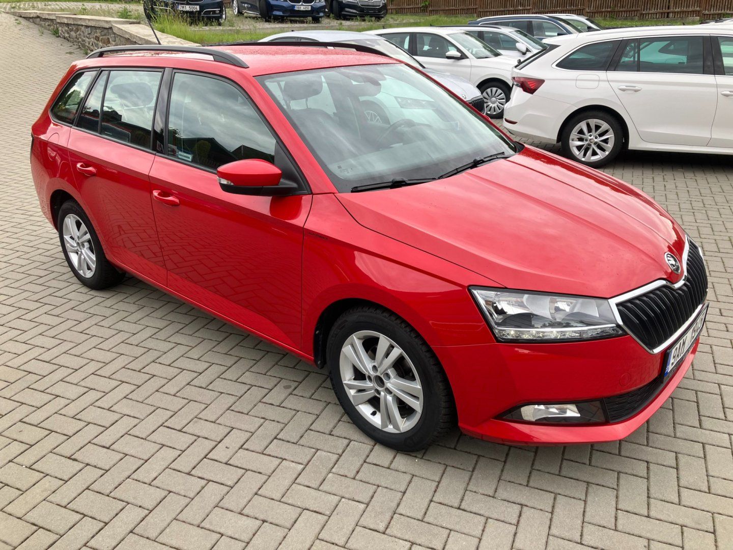 Škoda Fabia, 1.0TSI 70kW AMBITION NOVÉ ČR - fotka 2