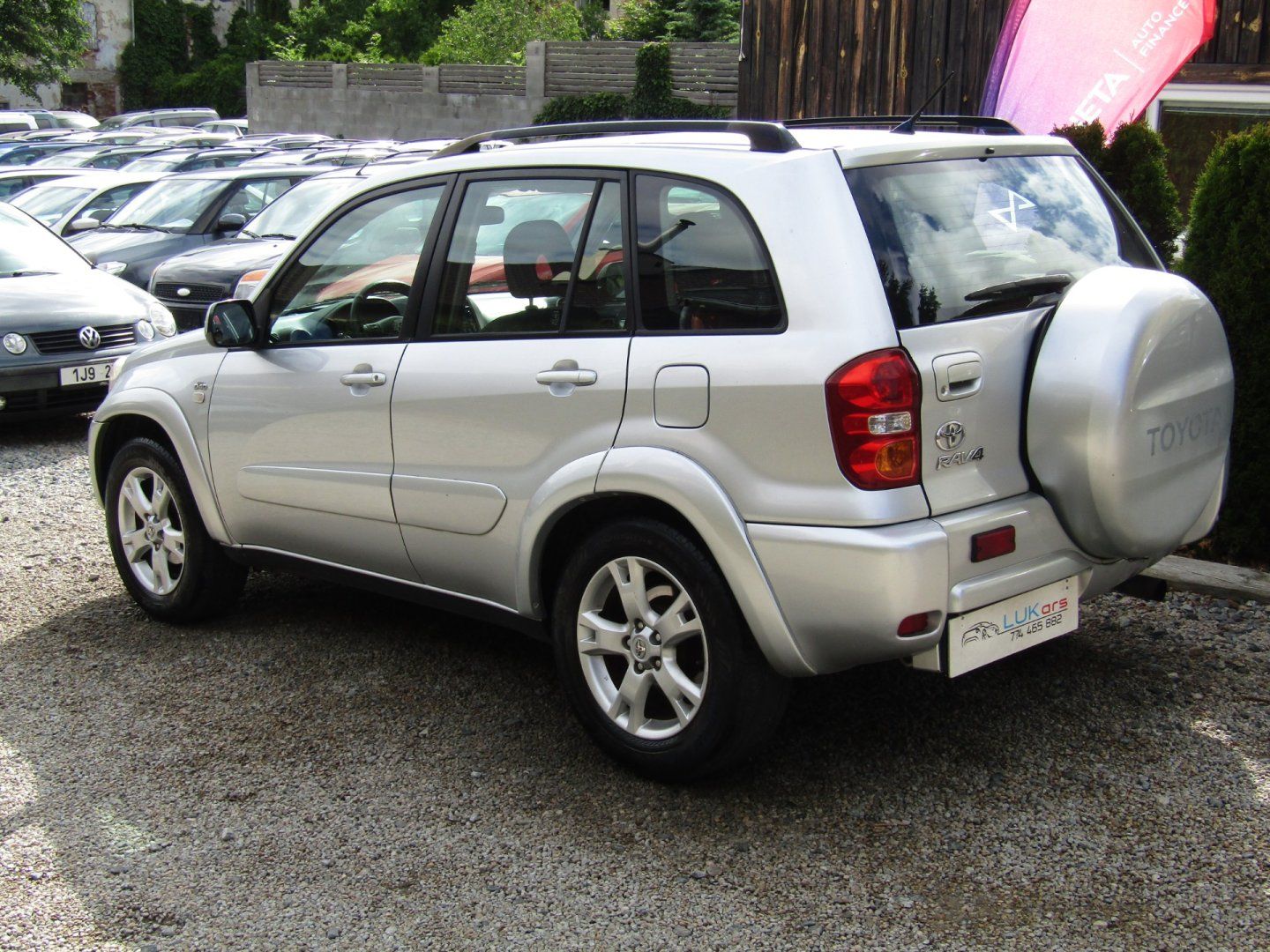 Toyota Rav4, 2.0 D-4D  85kW  4x4 BEZ KOROZE - fotka 5