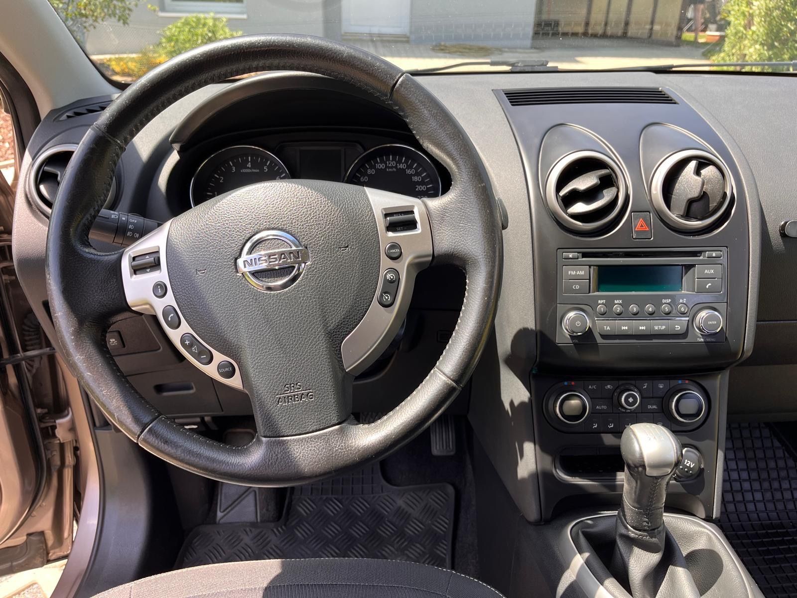 Nissan Qashqai, 1.6 benzín, velmi dobrý stav - fotka 5