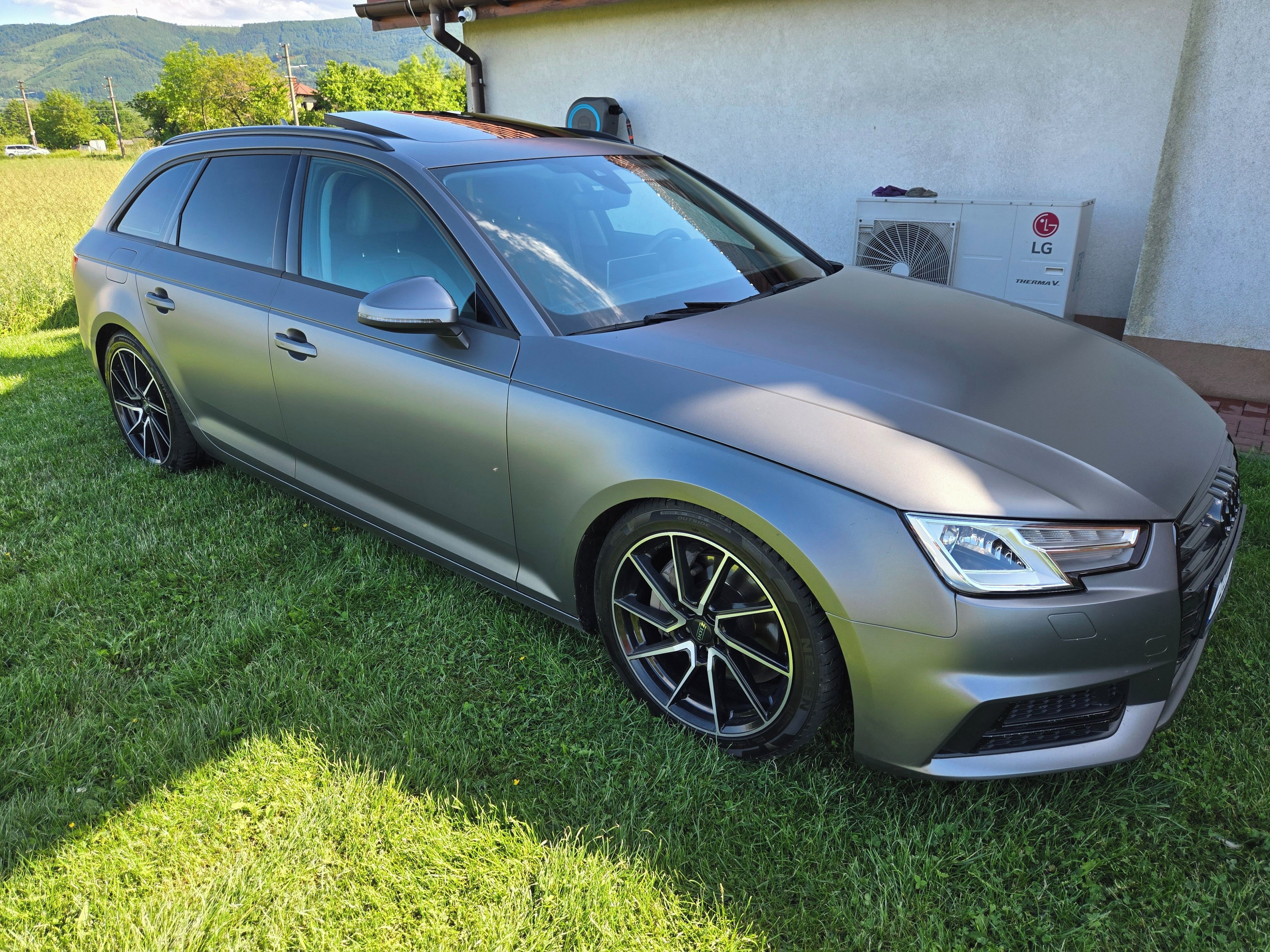 Audi A4 Avant, 2.0 TDI 140kw, DSG, 193tkm - fotka 3