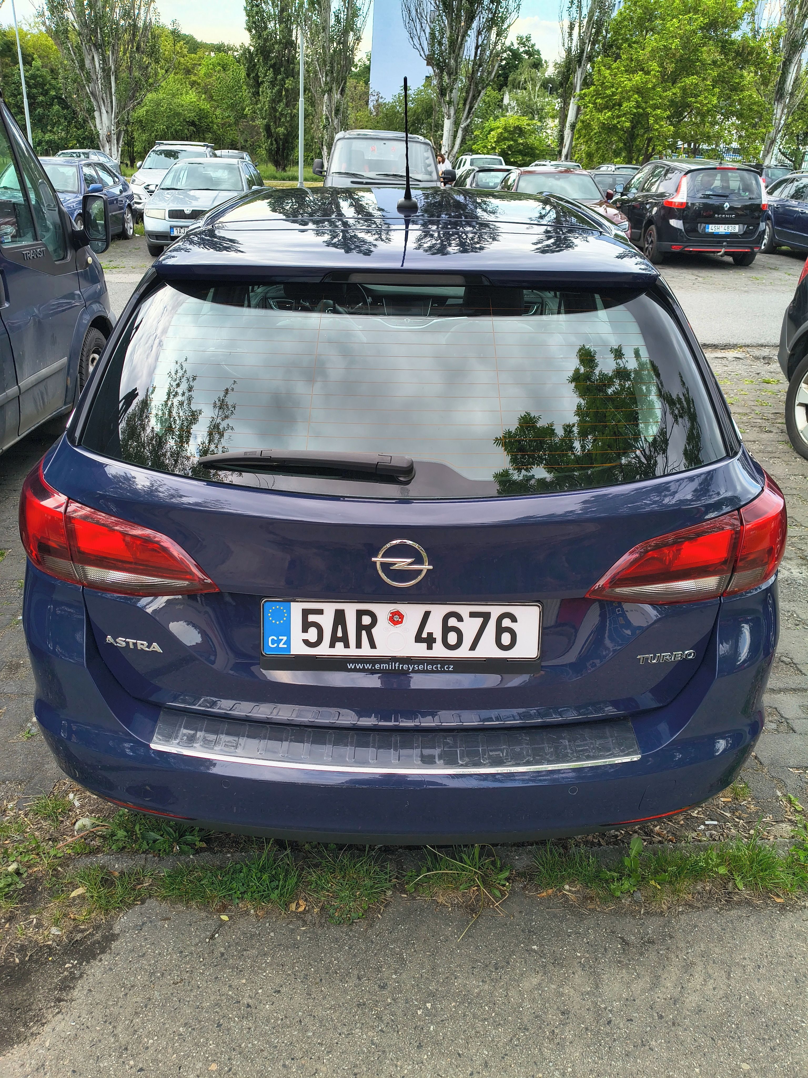 Opel Astra, Opel Astra 1,4T 110kW novation - fotka 5