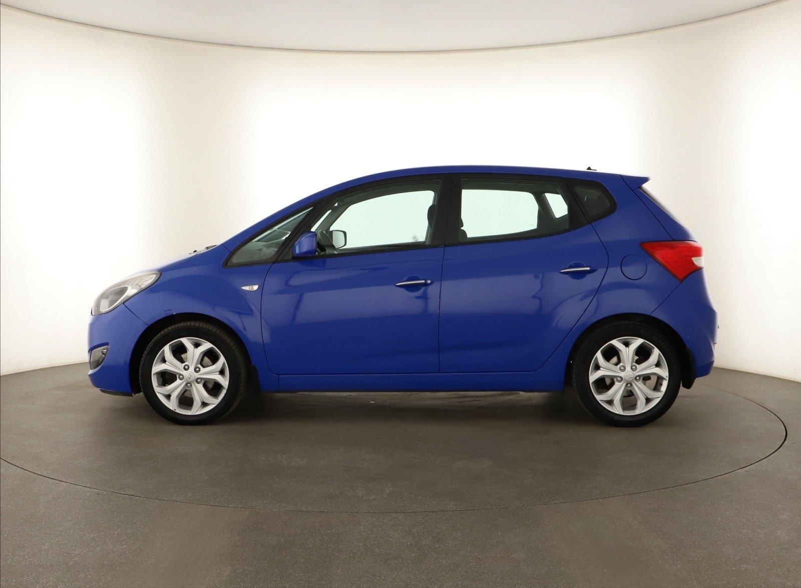 Hyundai ix20, 1.4 CRDi, po STK - fotka 3