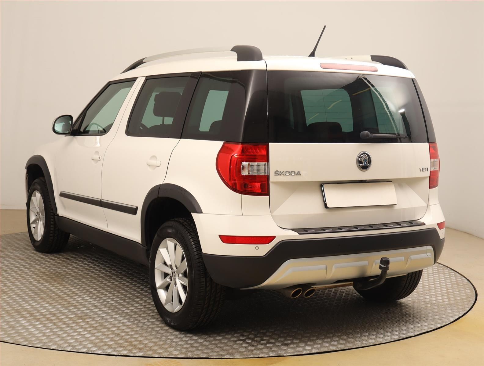 Škoda Yeti, 1.4 TSI, Outdoor, Automat - fotka 4
