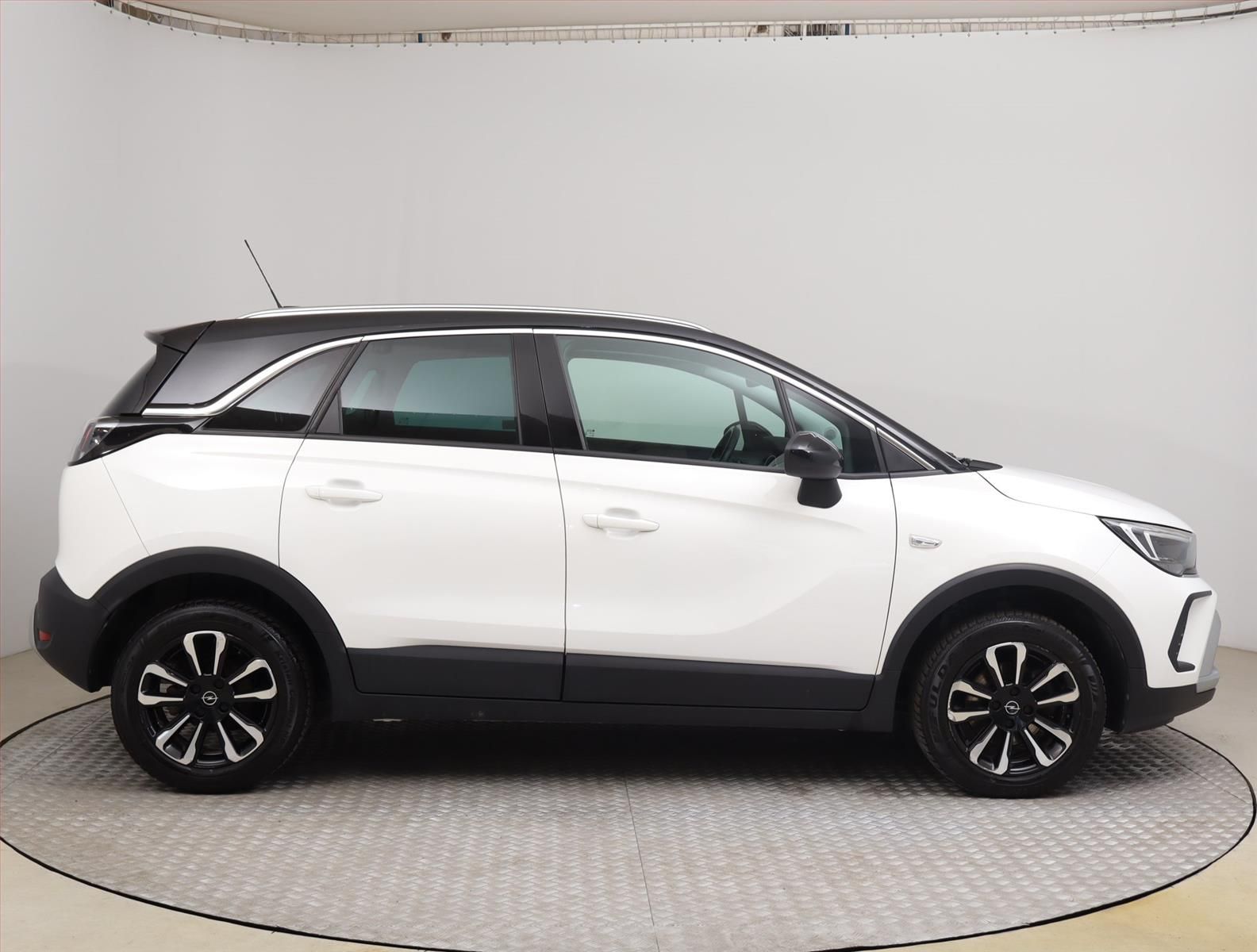 Opel Crossland, 1.2 Turbo, Elegance, Automat - fotka 6