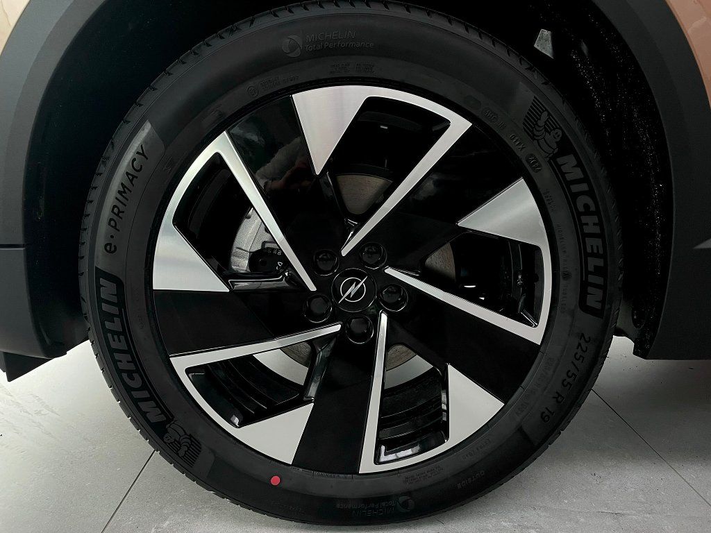 Opel Grandland, GS Mild Hybrid Automat - fotka 5