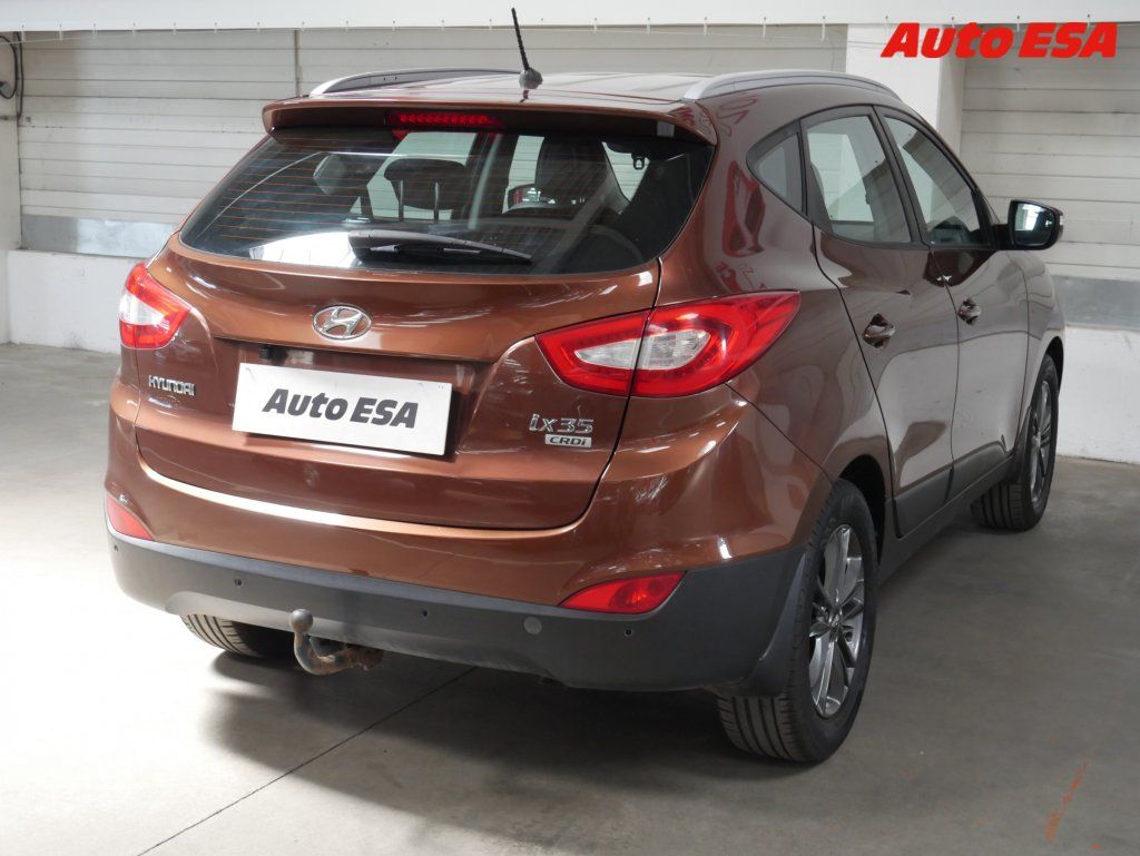 Hyundai ix35, 1.7 CRDI - fotka 6