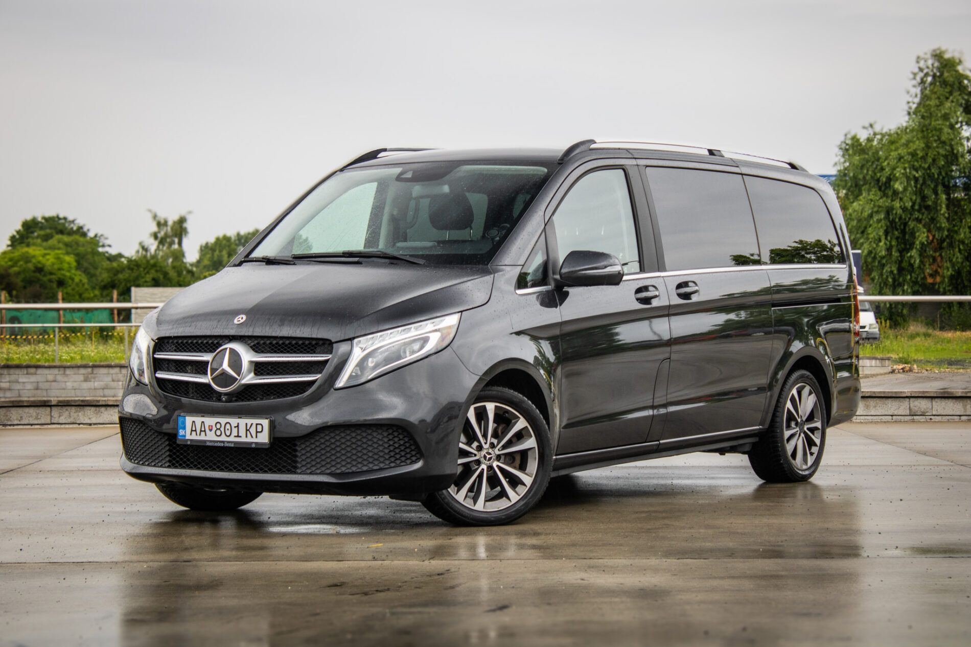 Mercedes-Benz, V trieda