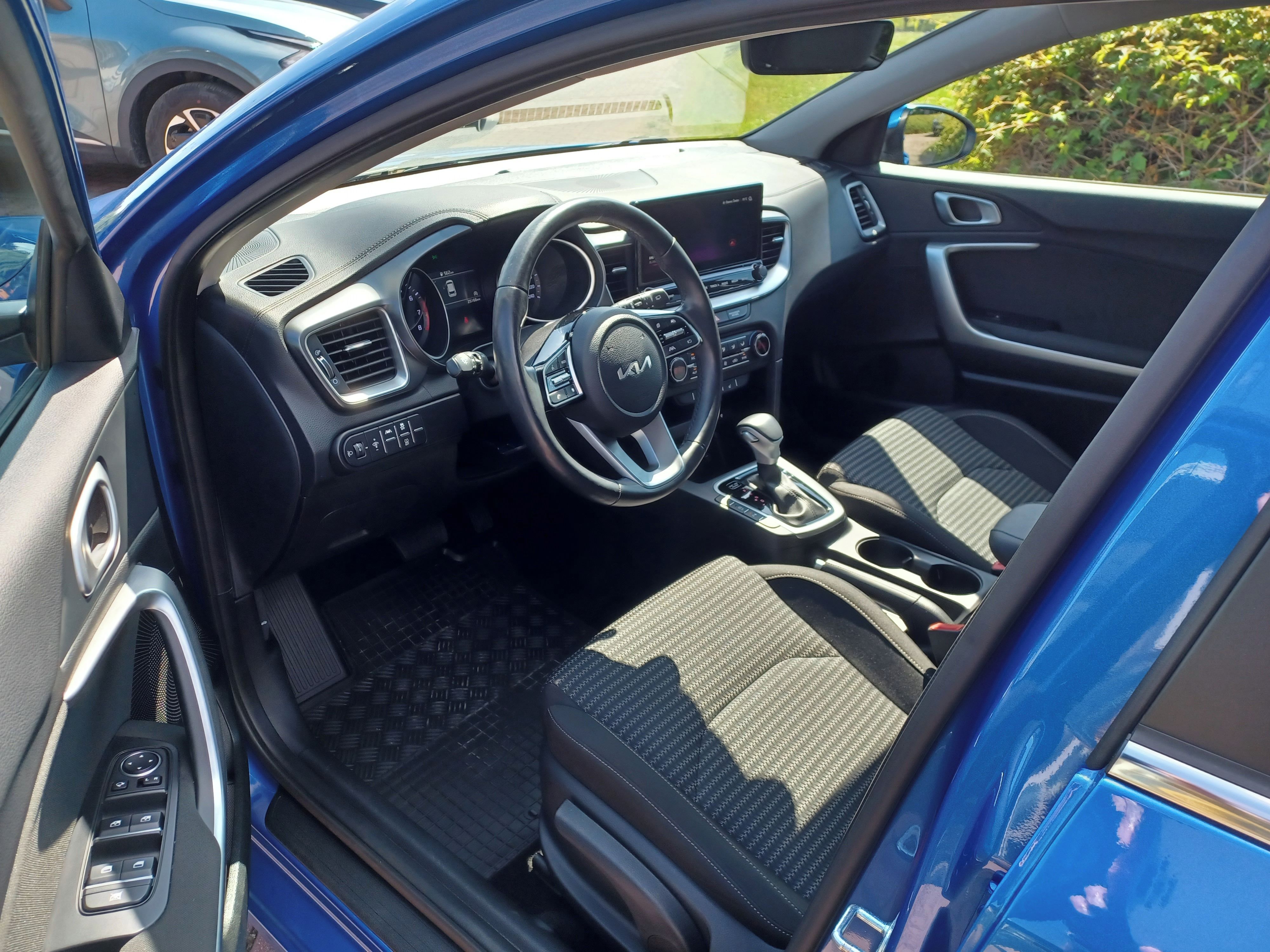 Kia Cee´d, 1.5 T-GDi 118 kW 7DCT TOP - fotka 5