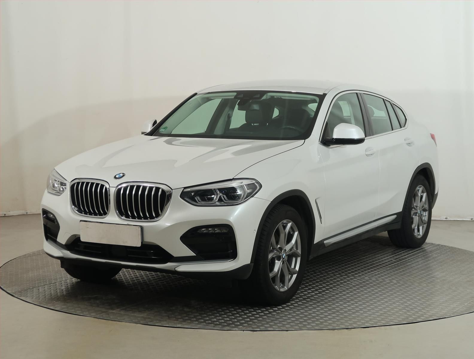 BMW X4, xDrive20d, 4X4, Automat, ČR - fotka 2