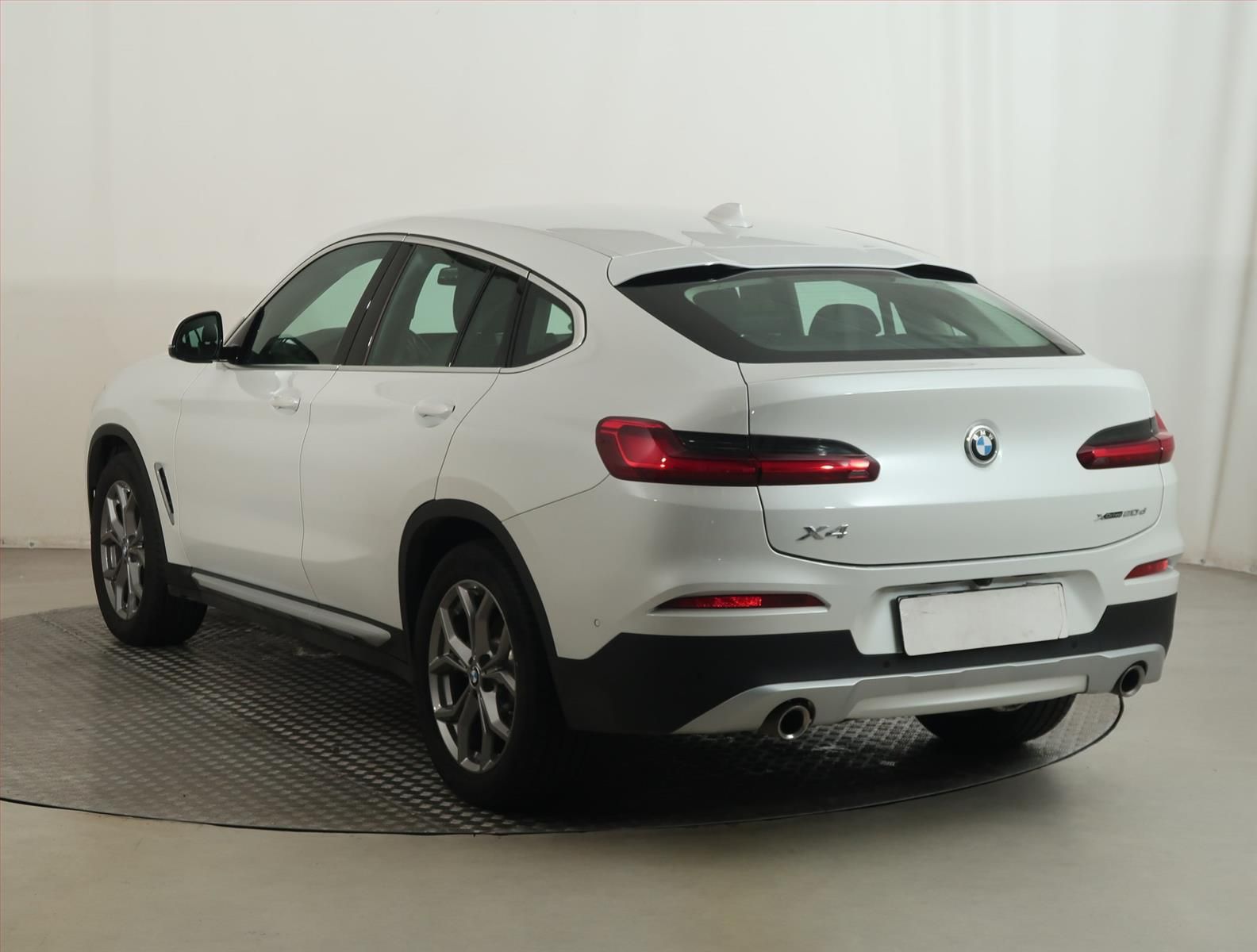 BMW X4, xDrive20d, 4X4, Automat, ČR - fotka 4