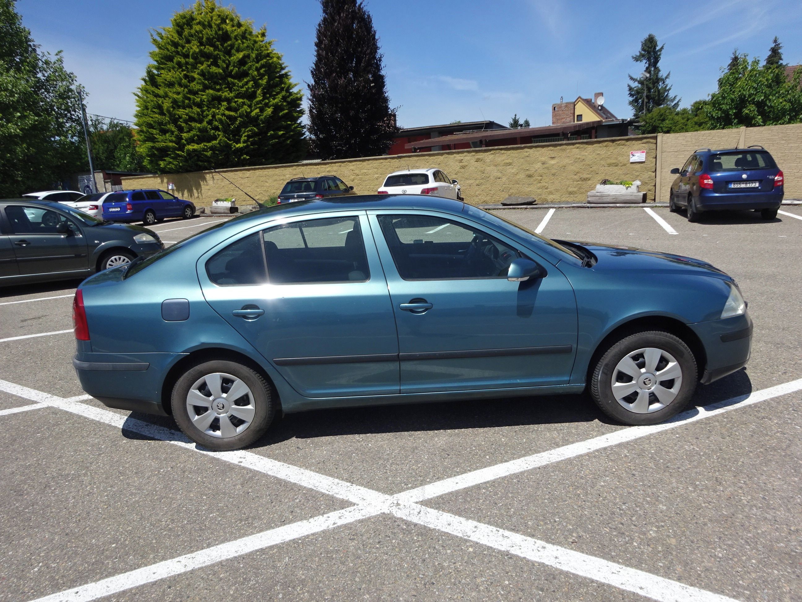 Škoda Octavia, 1.9 TDI (77 KW) KLIMA - fotka 3