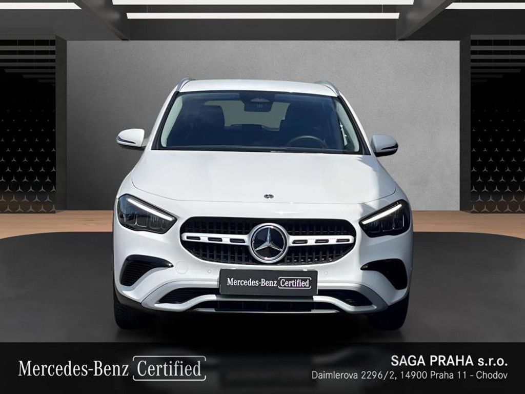 Mercedes-Benz GLA, 220 4MATIC Progressive Line - fotka 2