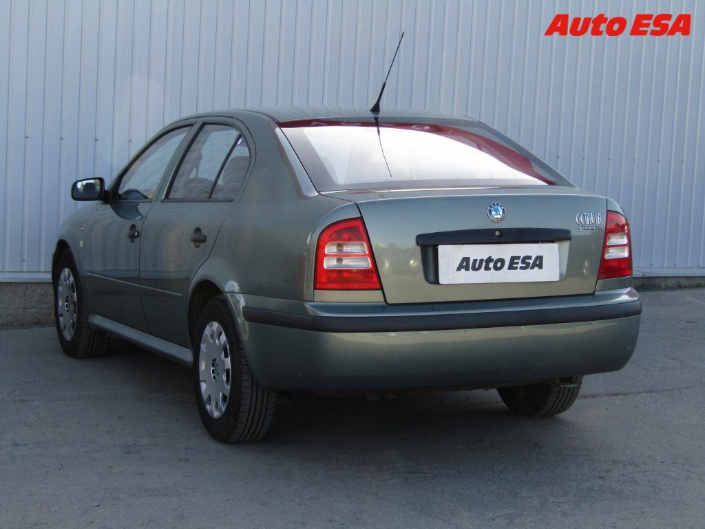 Škoda Octavia, 1.9 D - fotka 6
