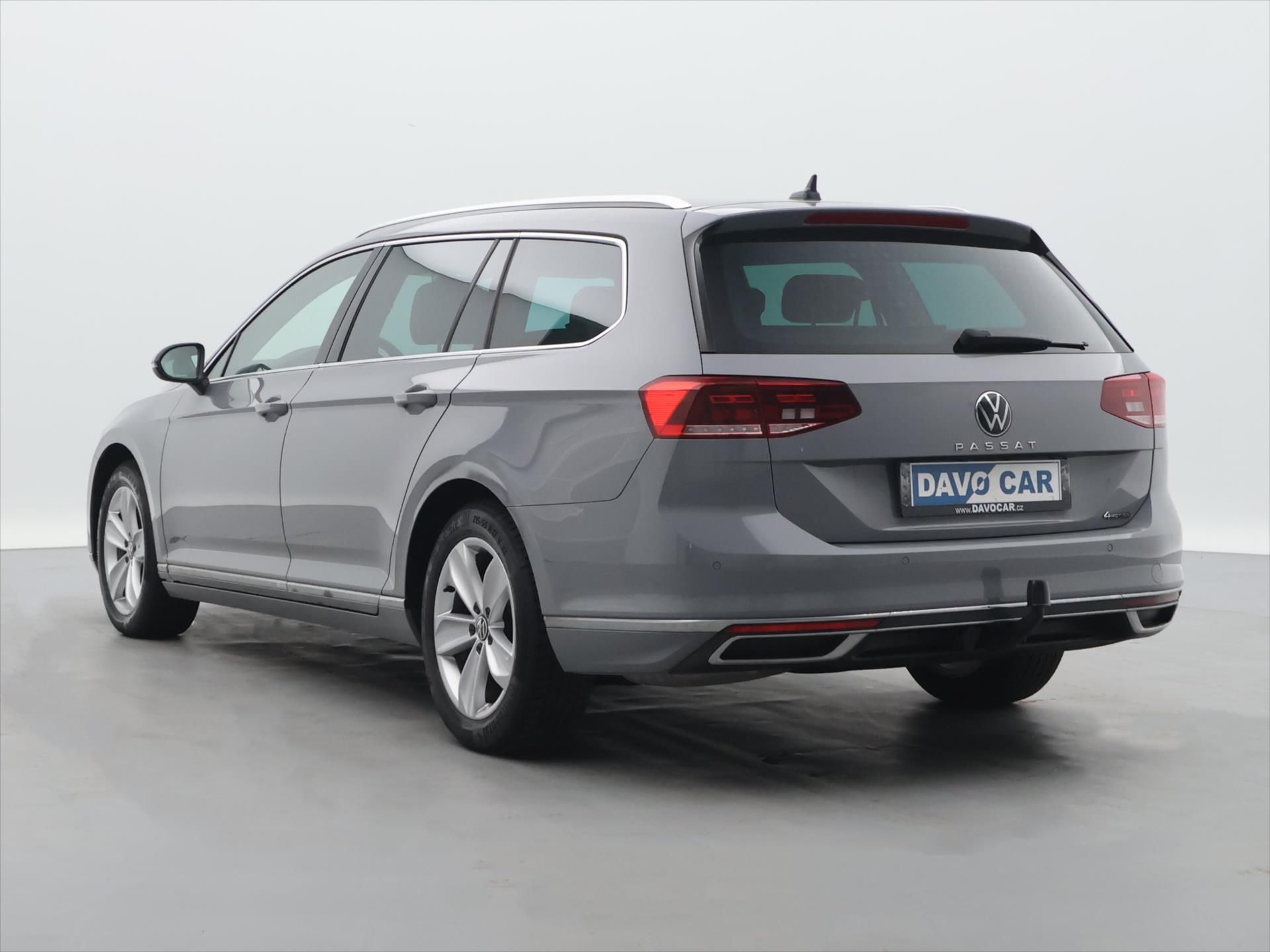 Volkswagen Passat Variant, 2.0 TDI 147kW 4MOT DSG CZ DPH - fotka 5