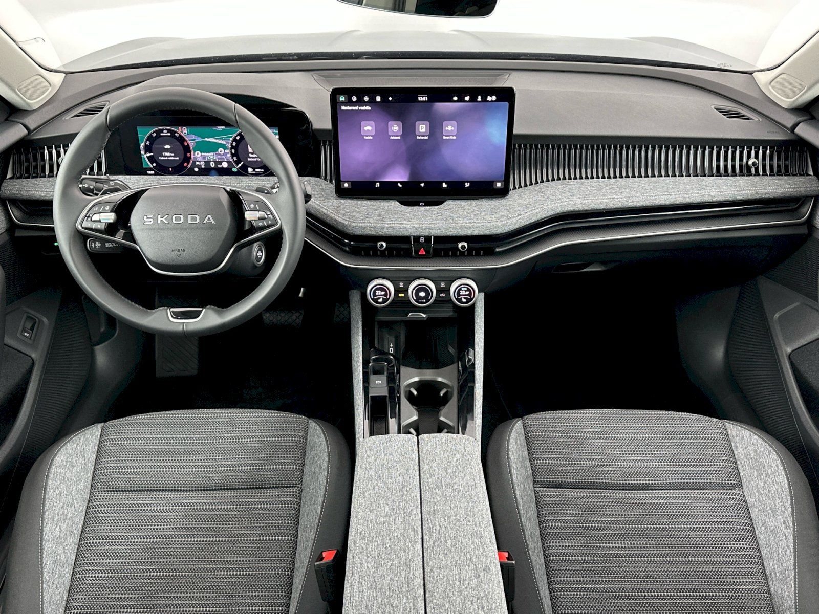 Škoda Superb, DSG 2.0TDI 142kW 4x4 Selection - fotka 5