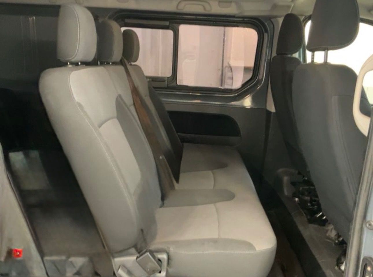 Renault Trafic, 2.0 dCi 107kW Automat - fotka 6