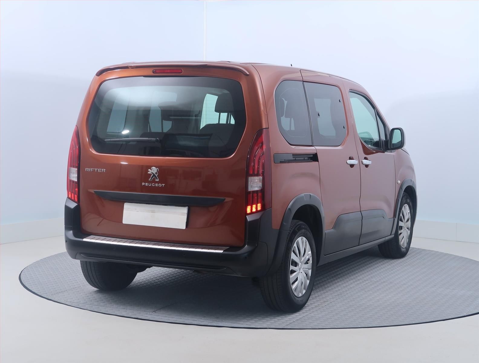 Peugeot Rifter, 1.2 PureTech, 5Míst, Klima, ČR - fotka 5