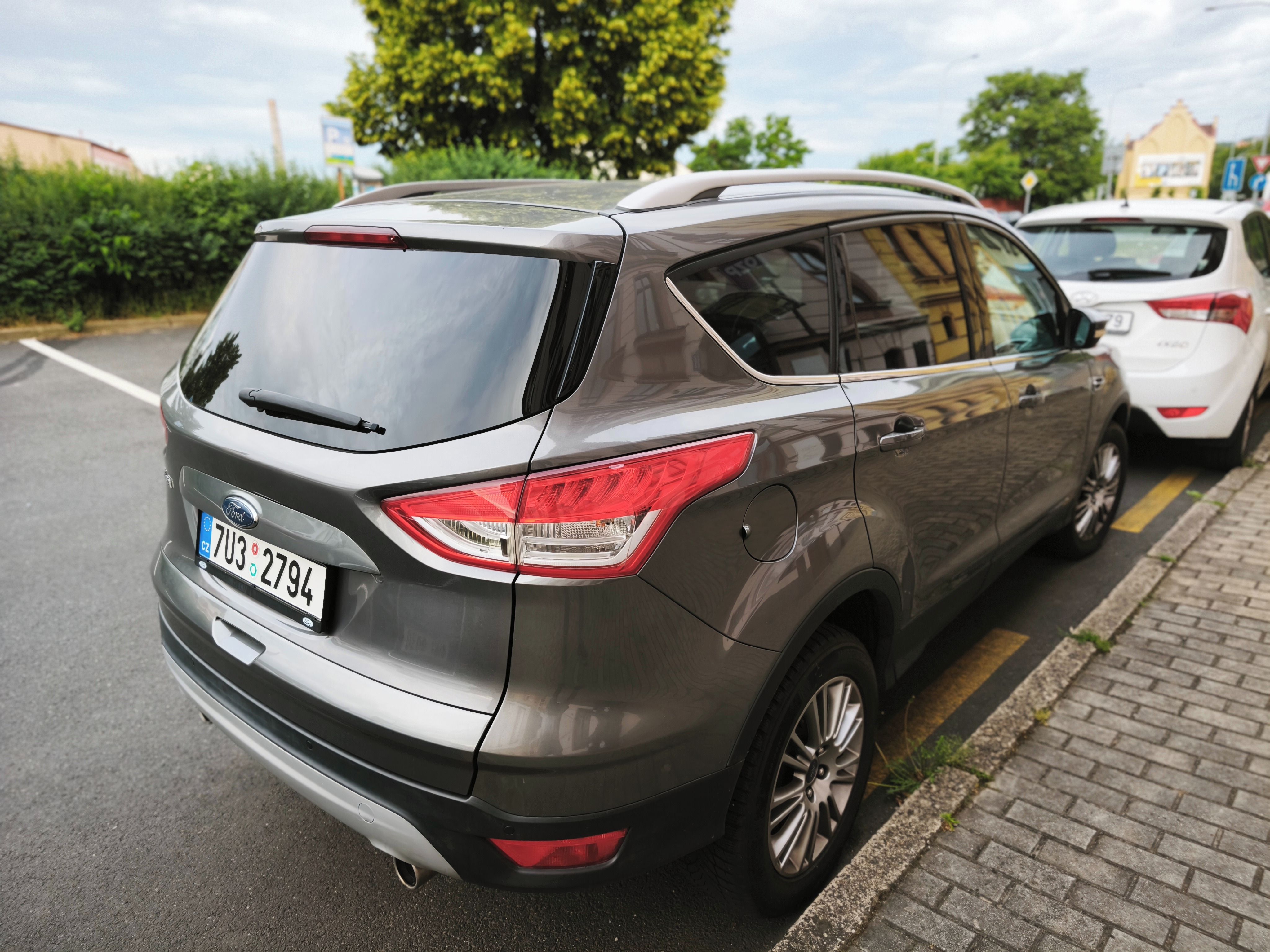Ford Kuga, Titanium - fotka 4