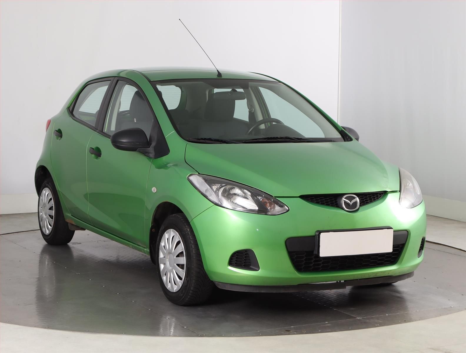 Mazda 2, 1.3 i, zamluveno